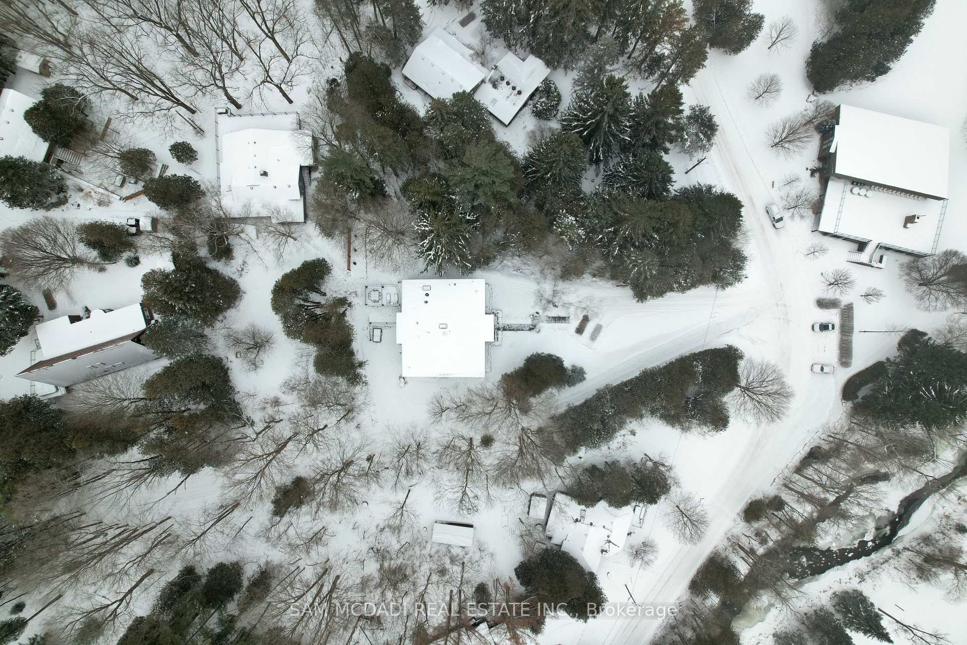 2084 Grand Boulevard