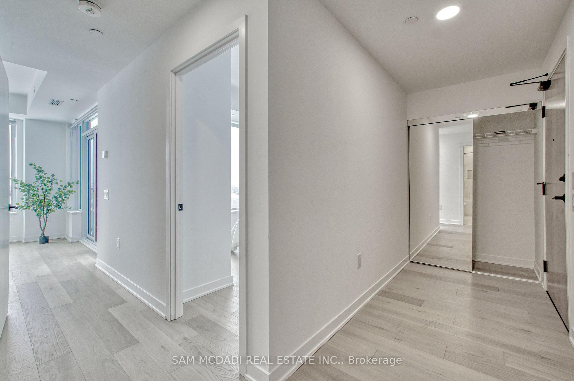 2495 Eglinton Avenue W 514