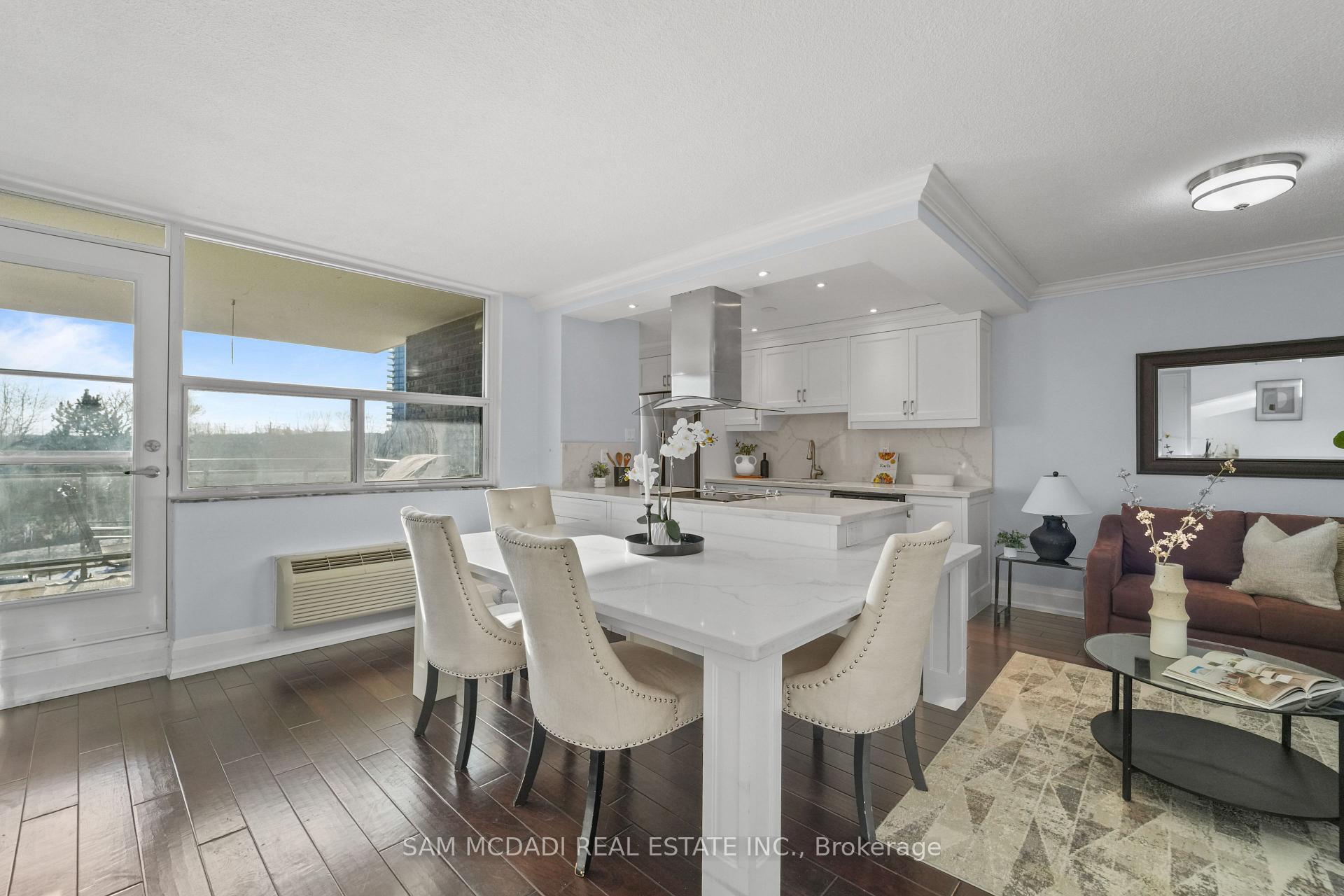 966 Inverhouse Drive 409