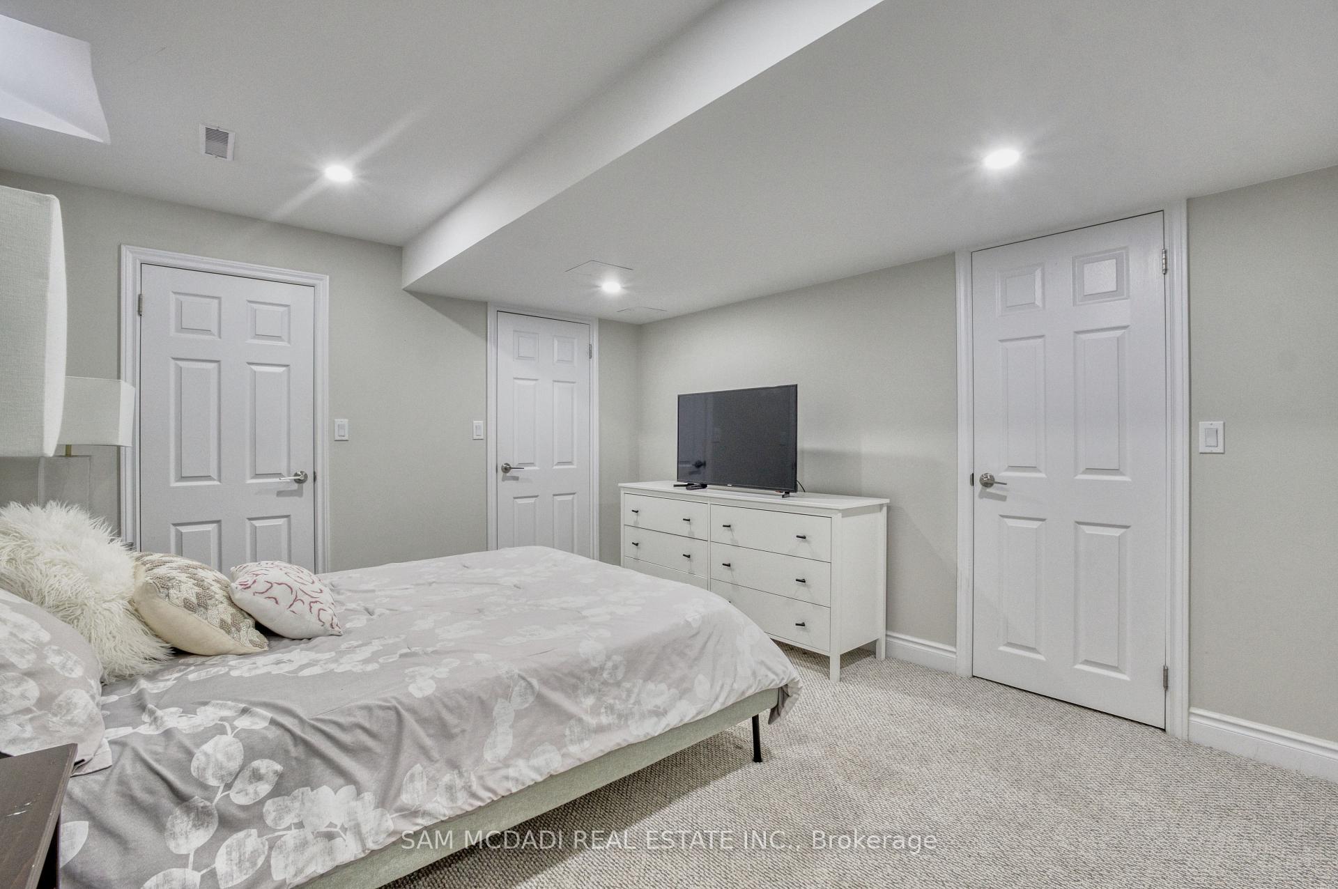 1309 Ashwood Terrace