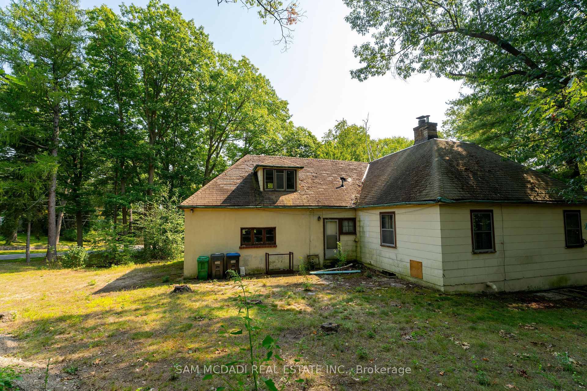 1322 Birchview Drive