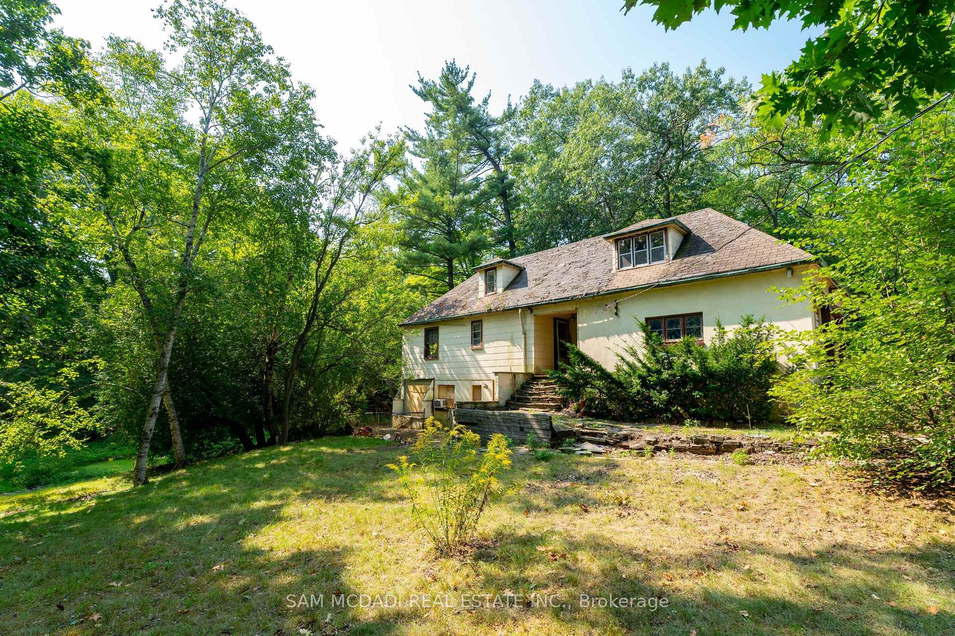 1322 Birchview Drive