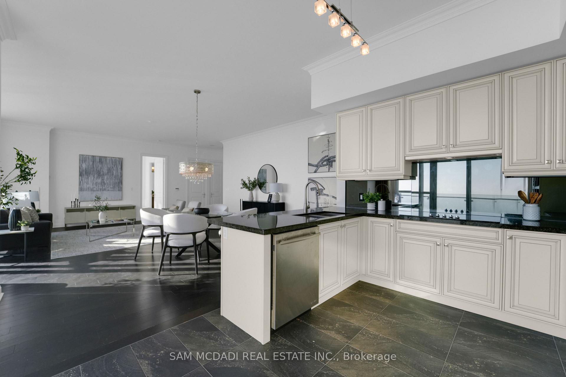 50 Absolute Avenue PH3