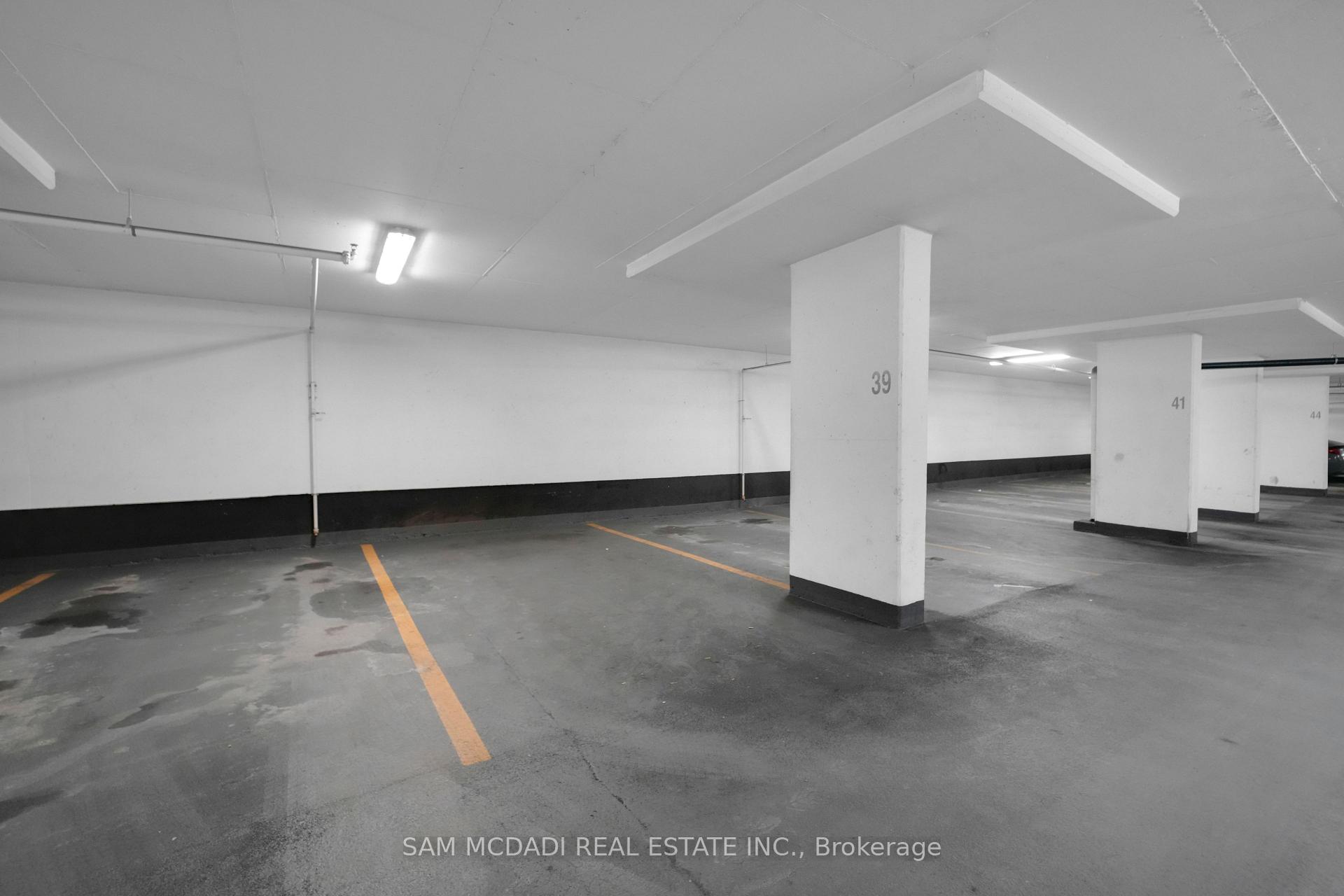 50 Absolute Avenue PH3