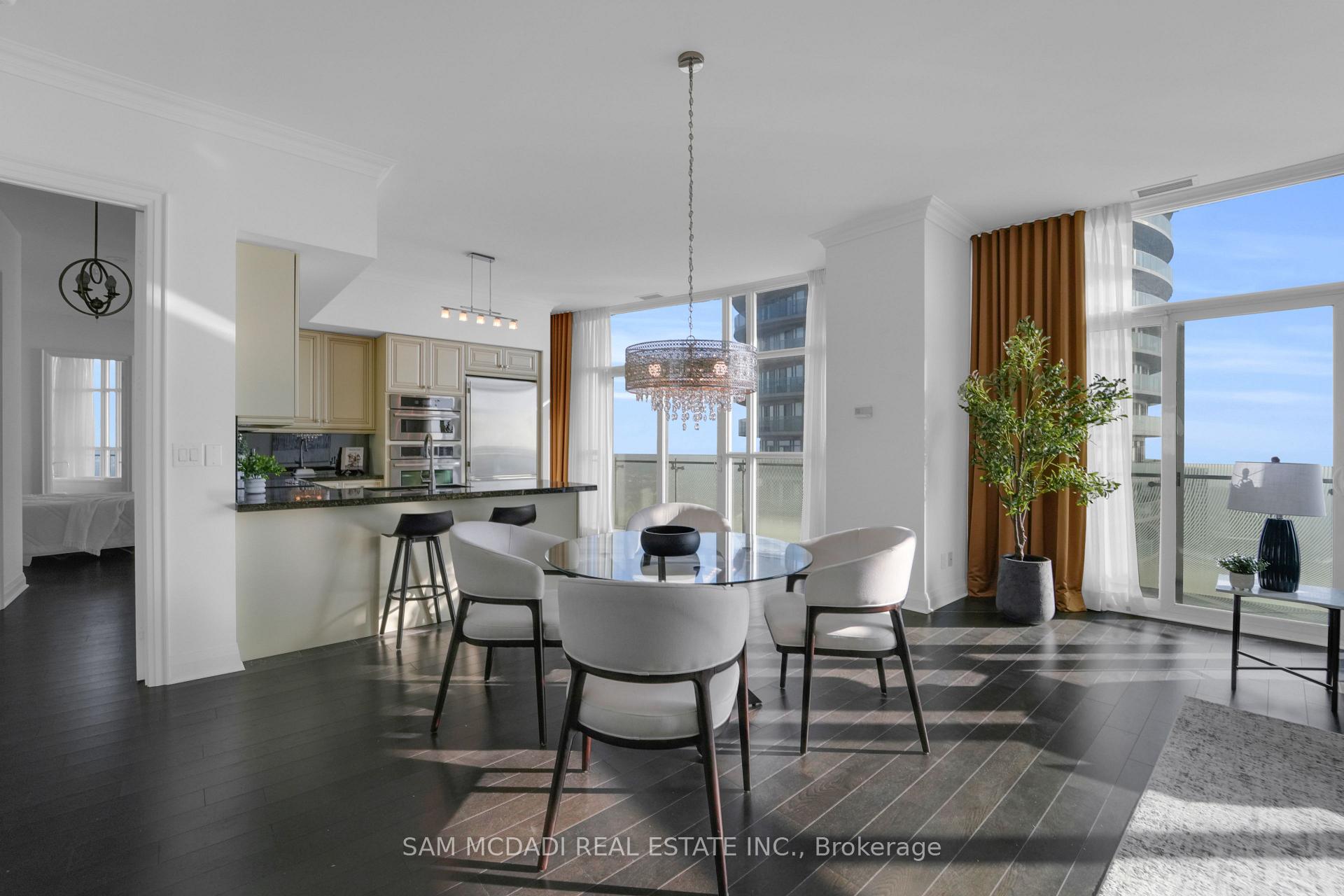 50 Absolute Avenue PH3