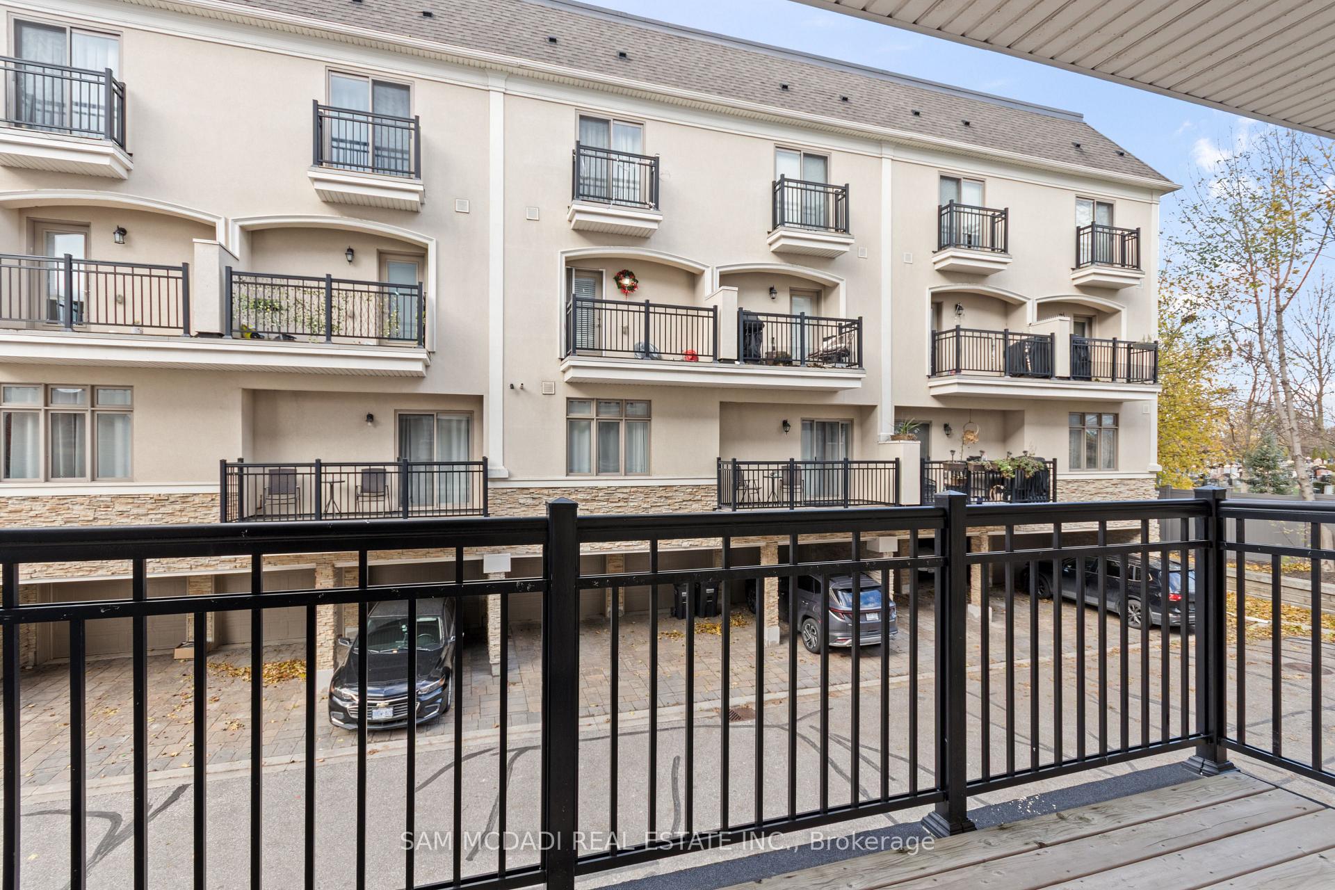 3083 Cawthra Road 23