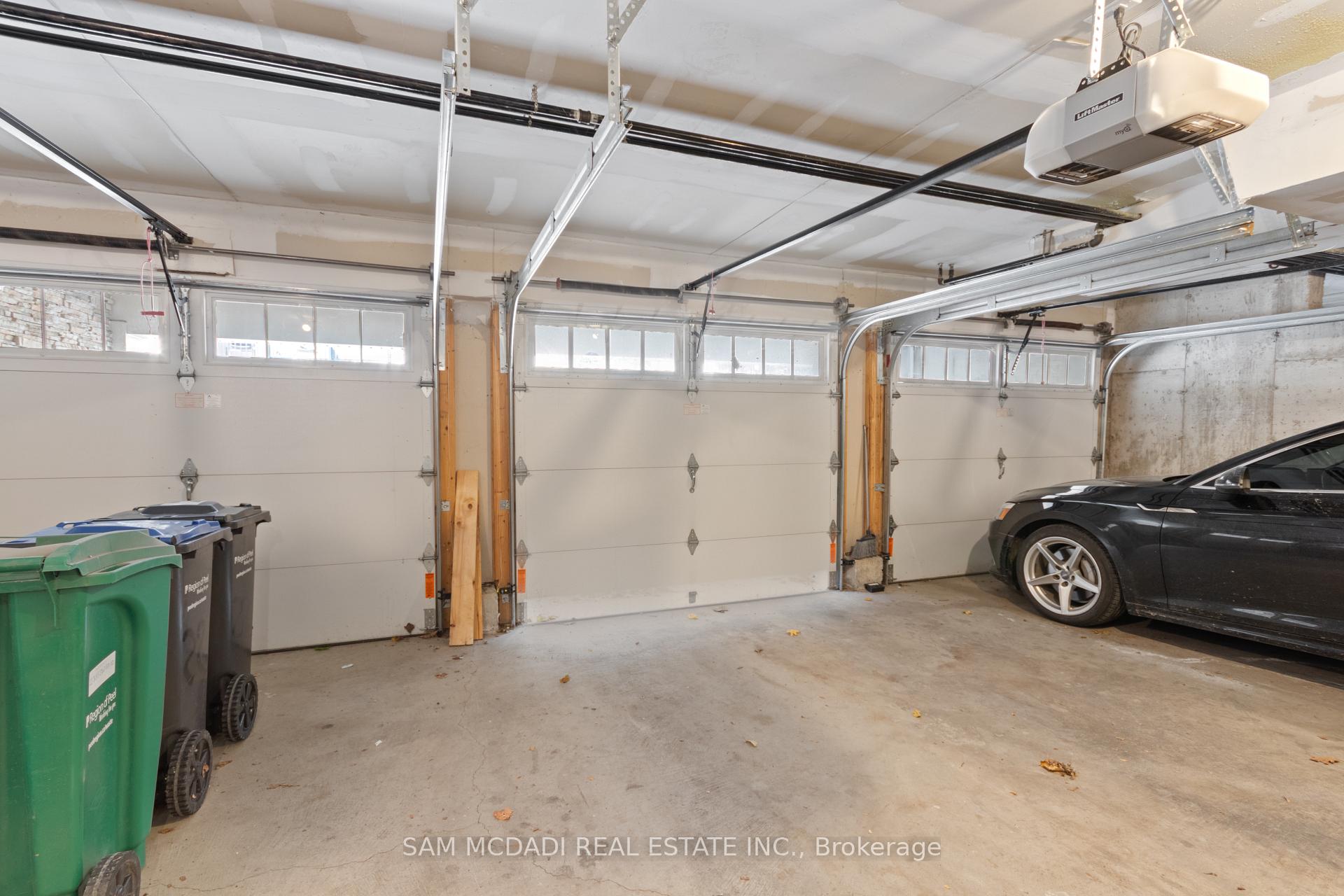 3083 Cawthra Road 23