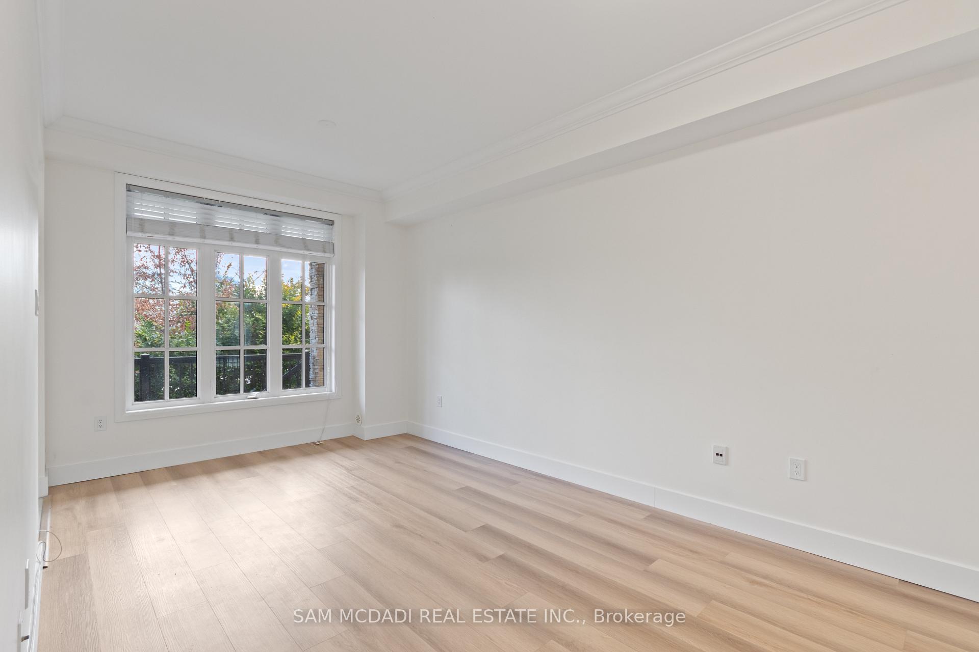 3083 Cawthra Road 23