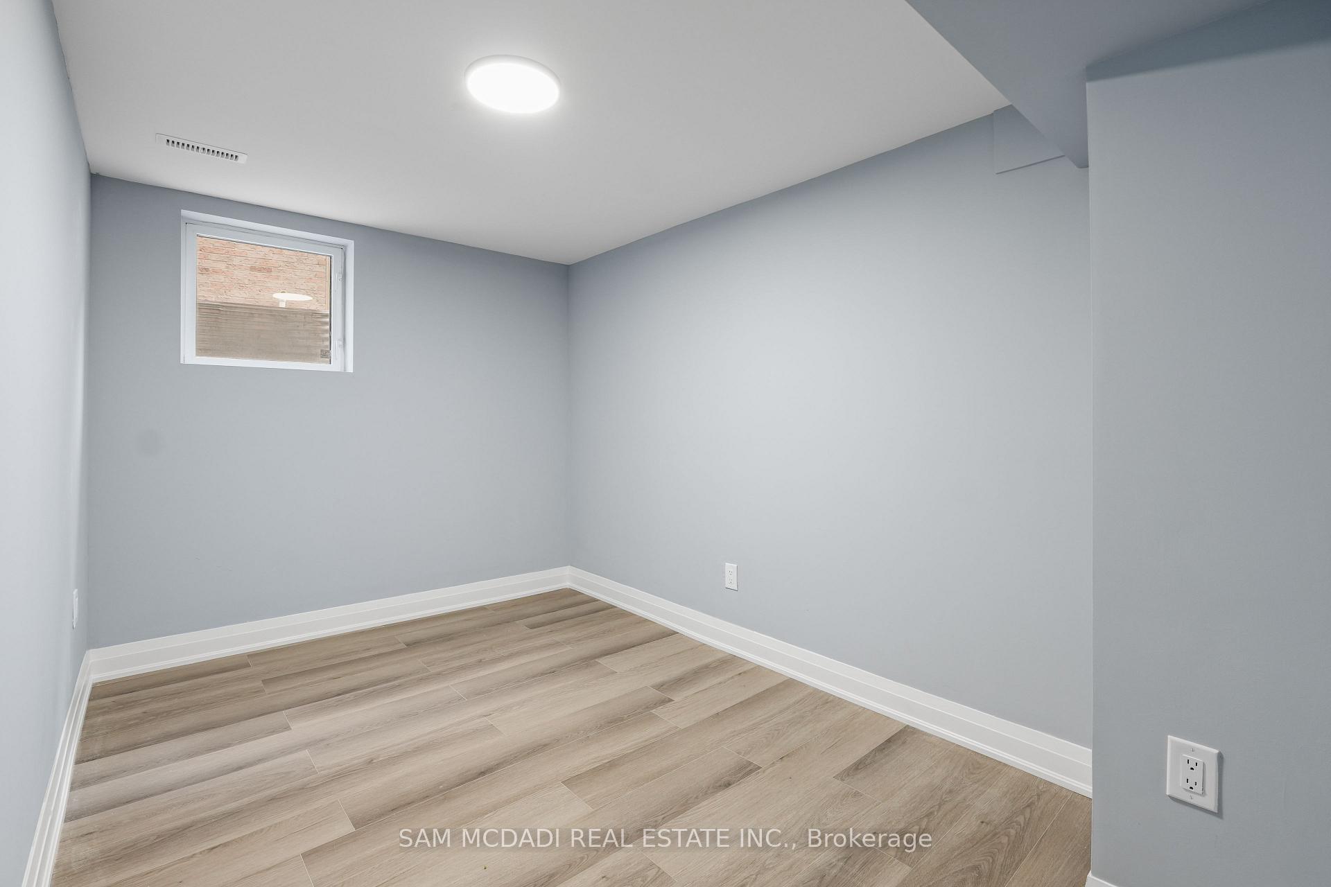 1527 Chiddingstone Circle (Unit B)