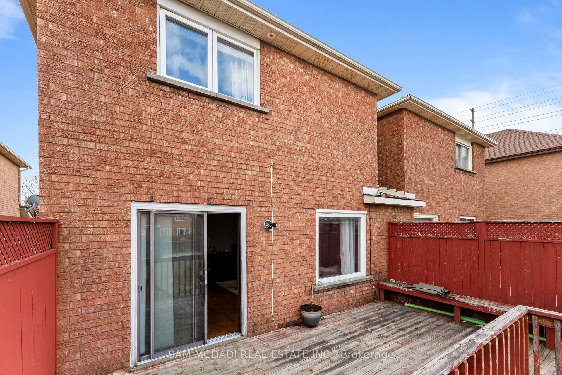 4728 Antelope Crescent