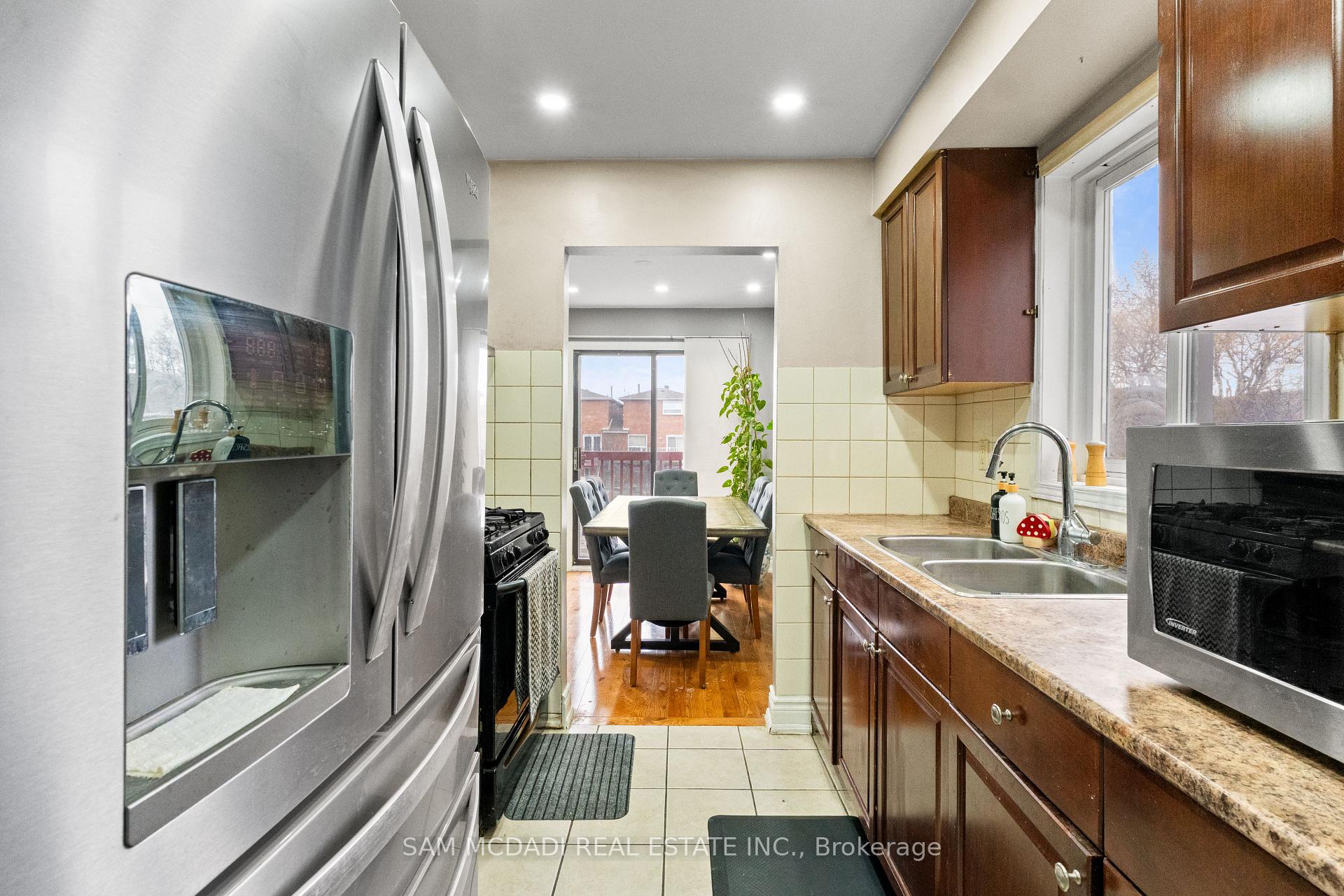 4728 Antelope Crescent