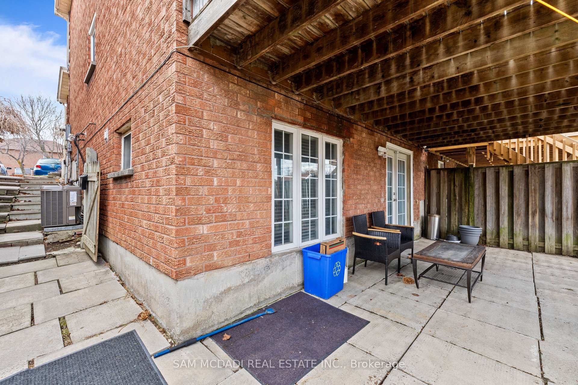 4728 Antelope Crescent