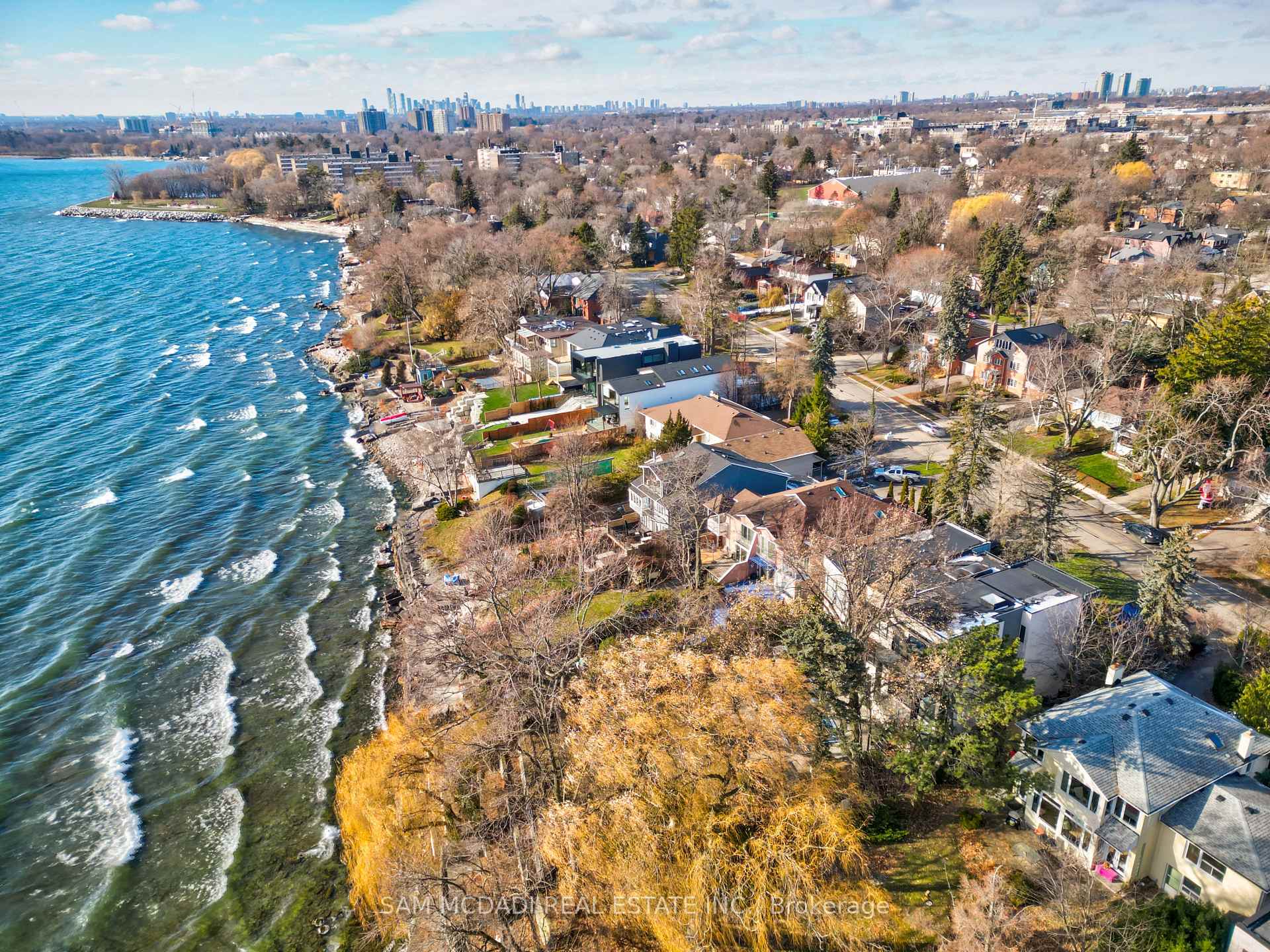 67 Lake Promenade N/A