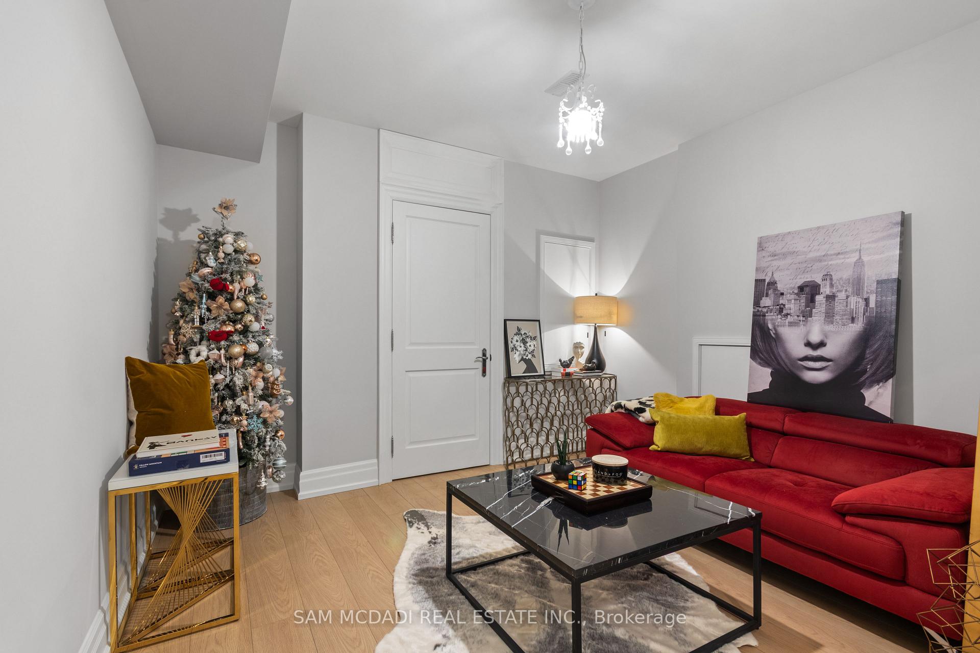 1285 Minnewaska Trail