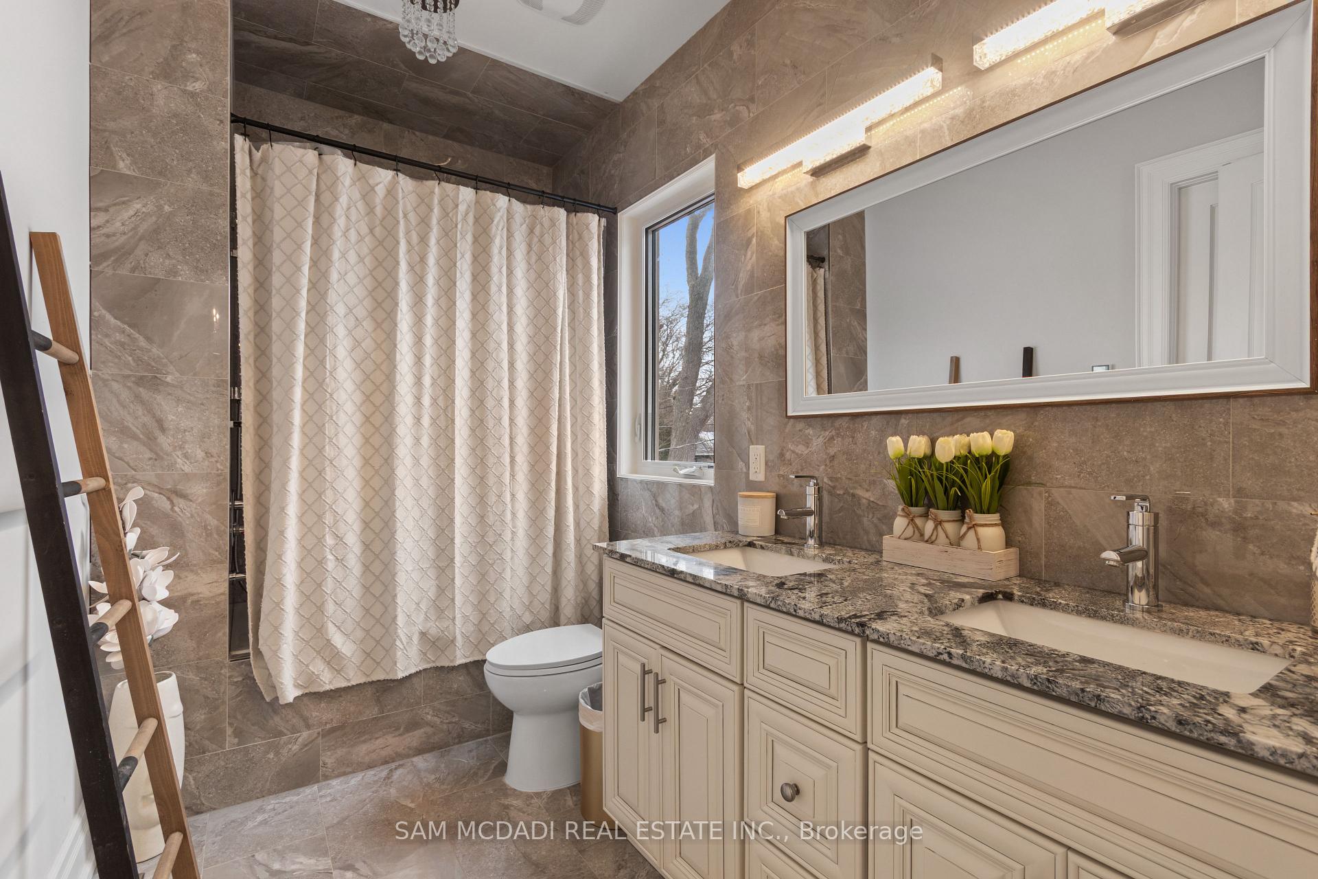 1285 Minnewaska Trail