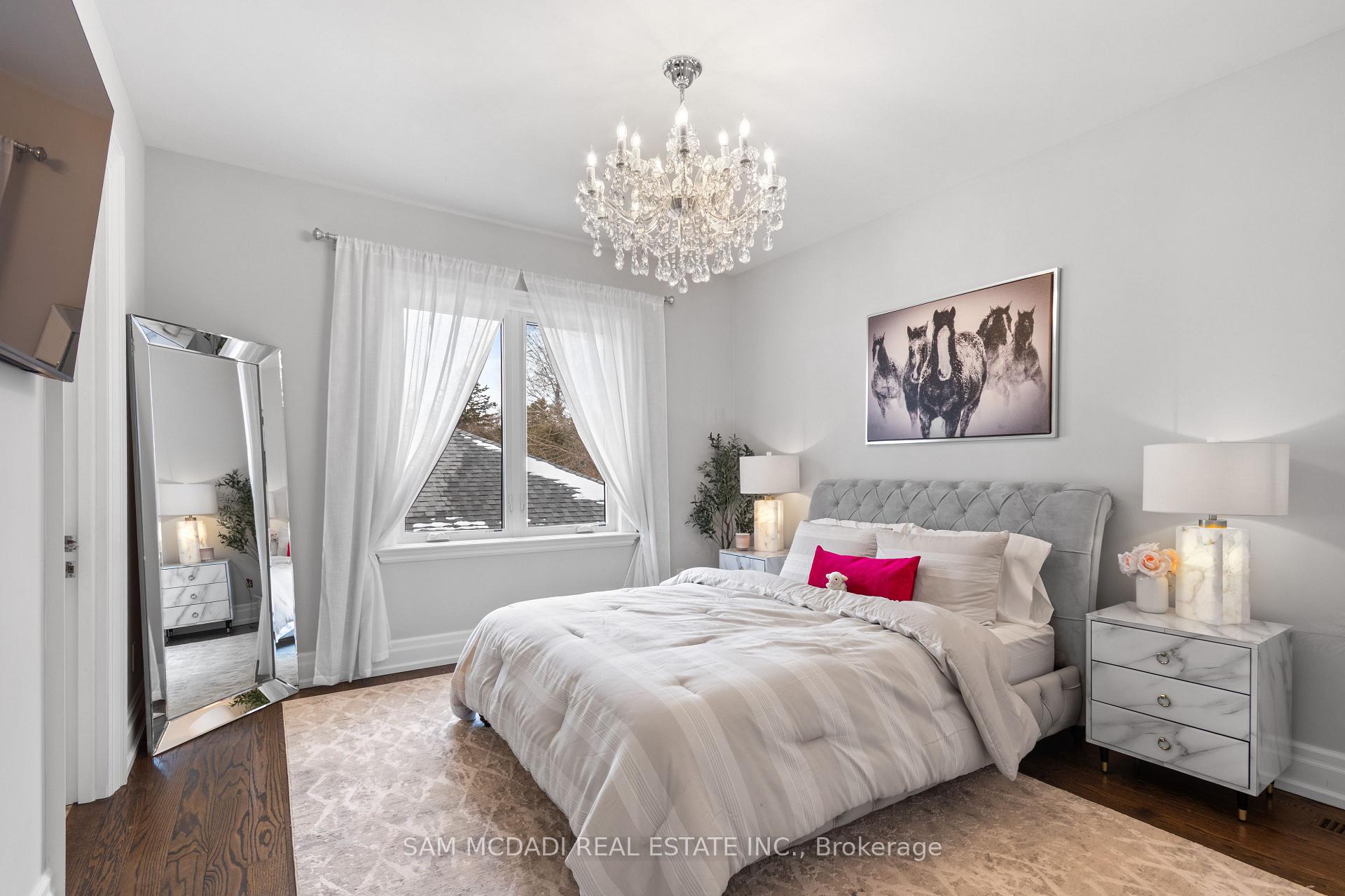 1285 Minnewaska Trail