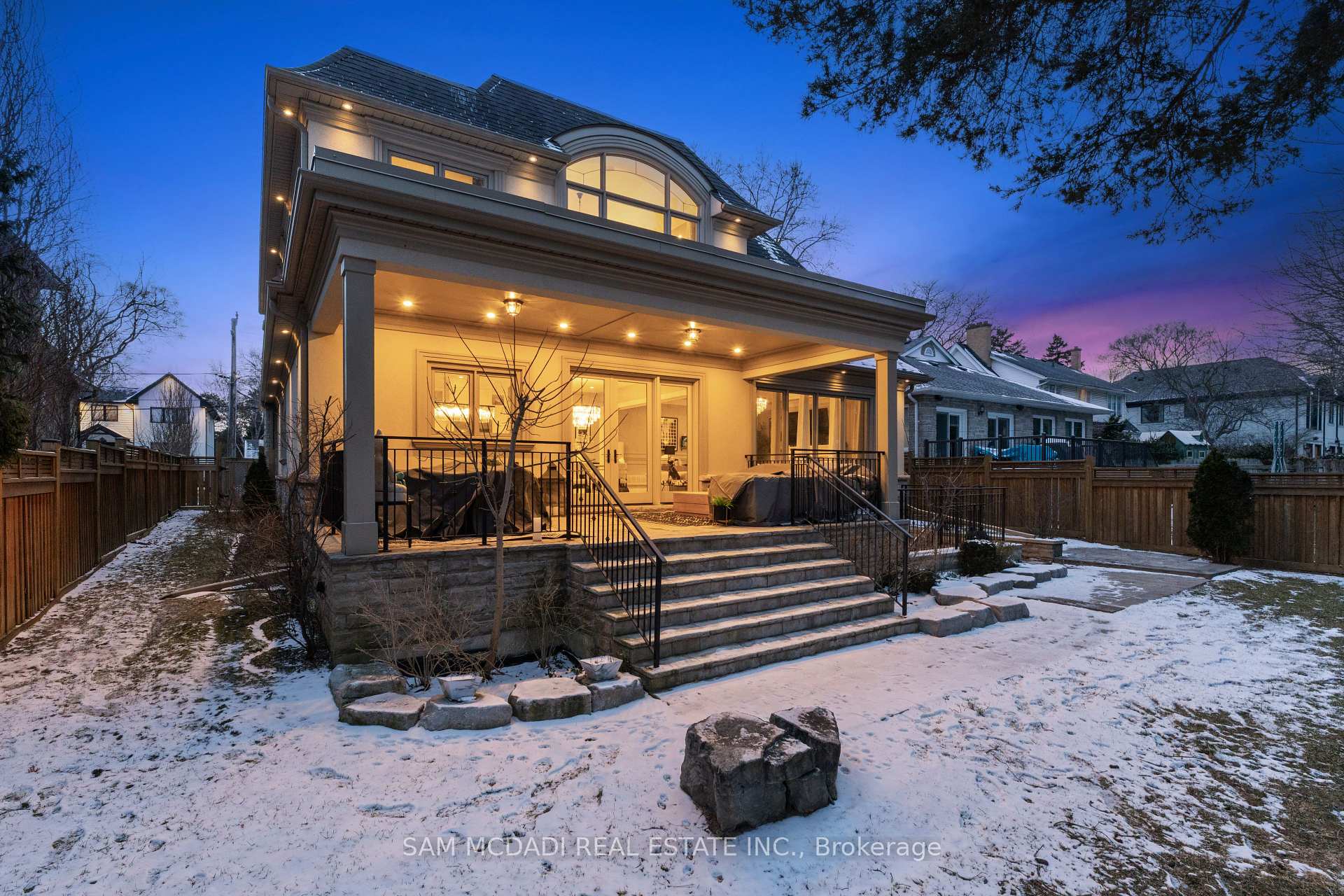 1285 Minnewaska Trail