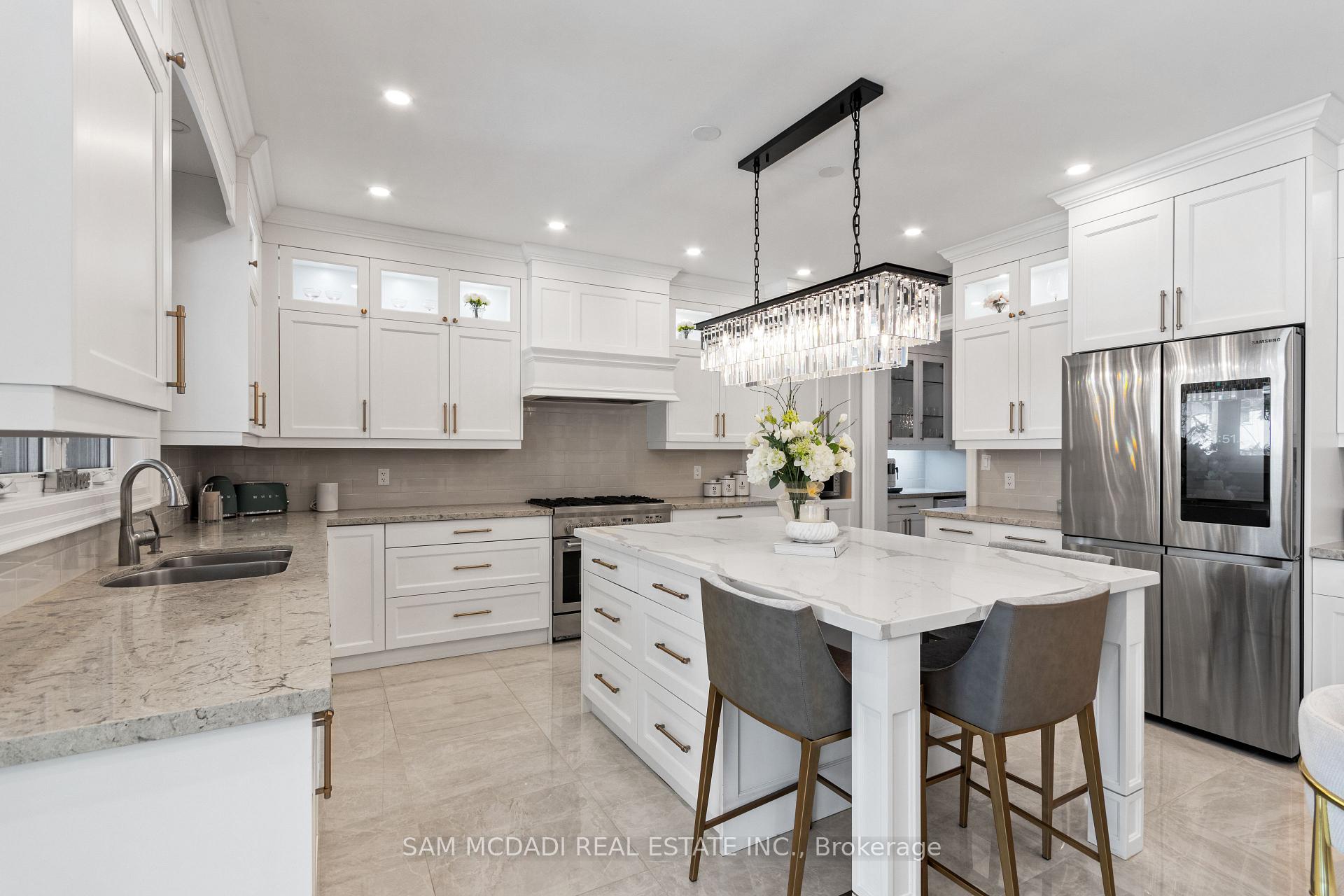 1285 Minnewaska Trail