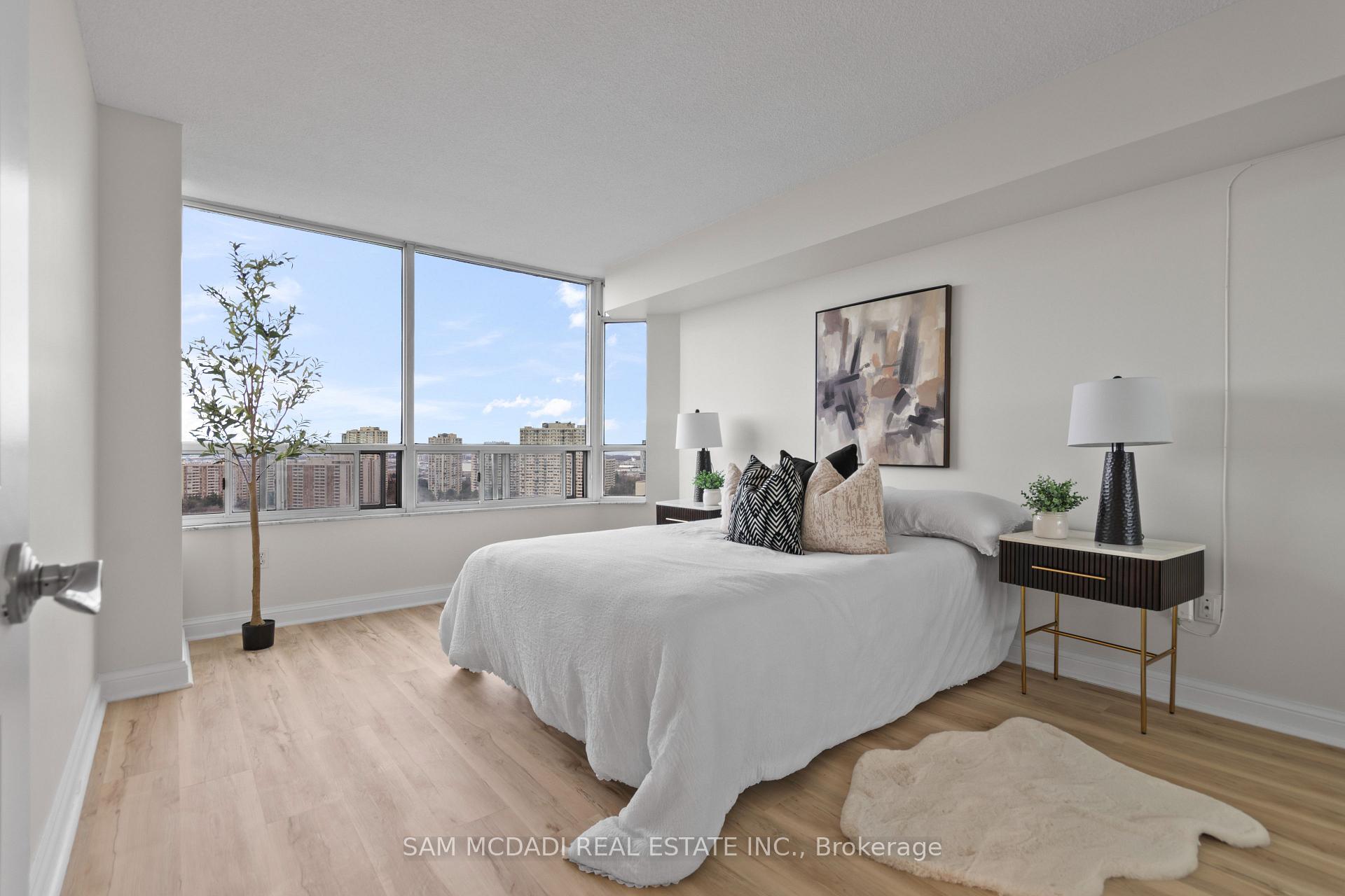 24 Hanover Road S 2106