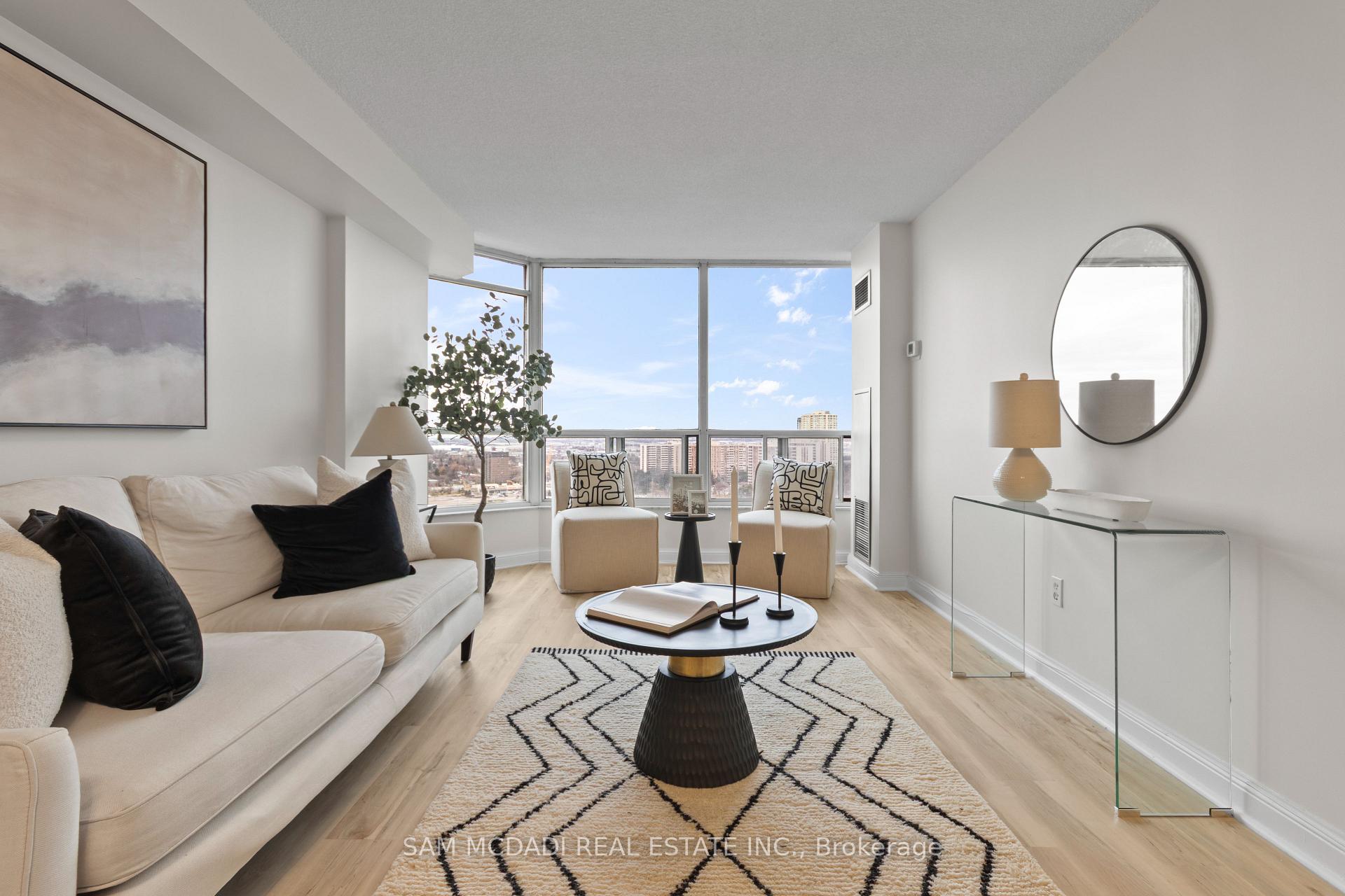 24 Hanover Road S 2106