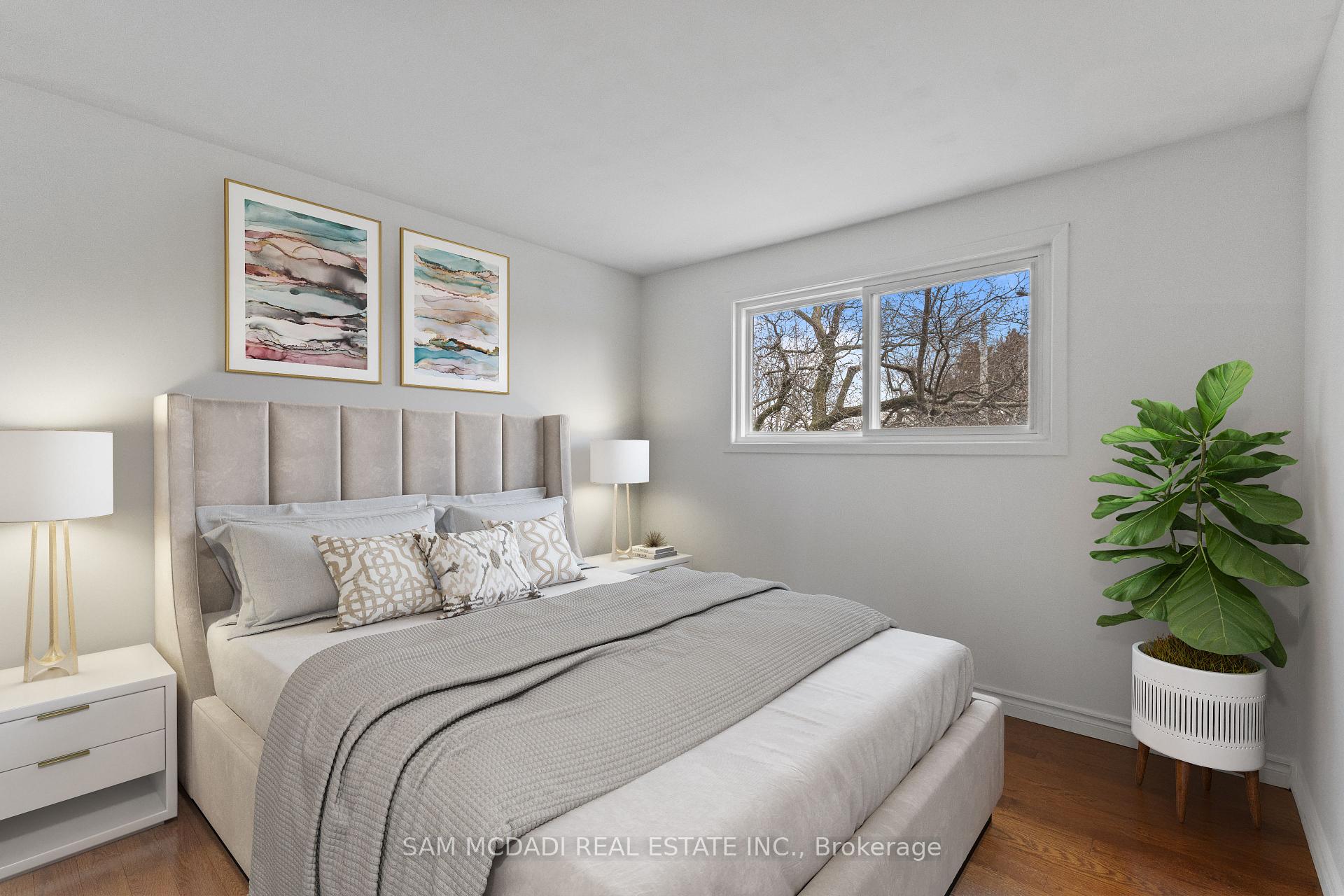 6085 Starfield Crescent