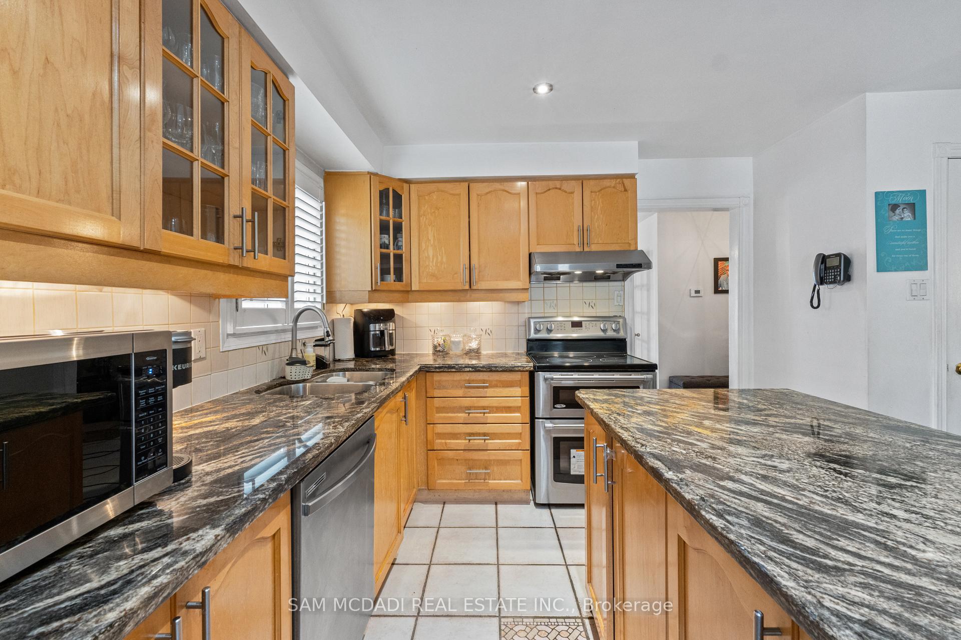 1004 Queensbridge Drive