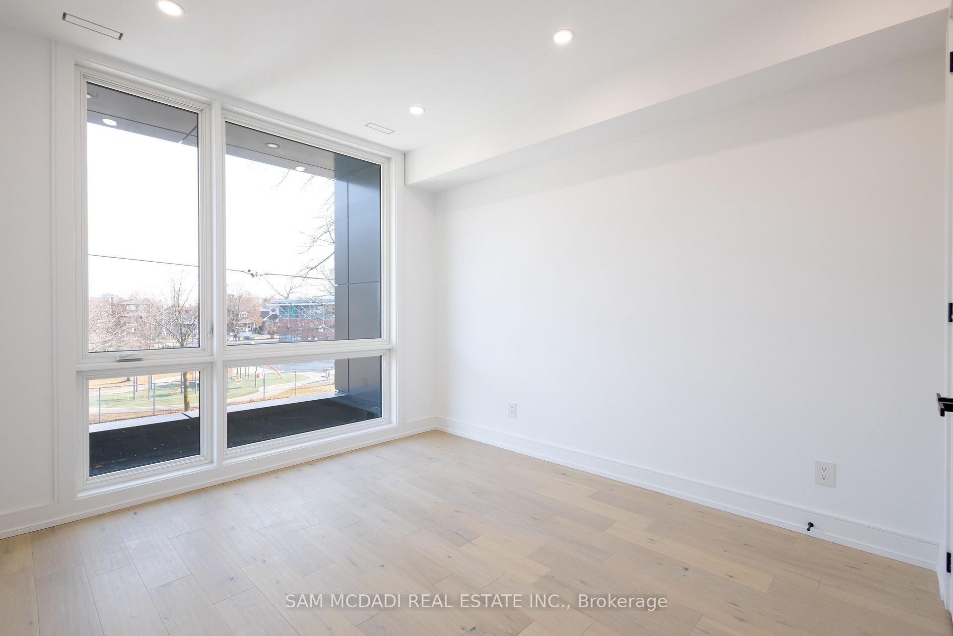 24 Twenty First Street