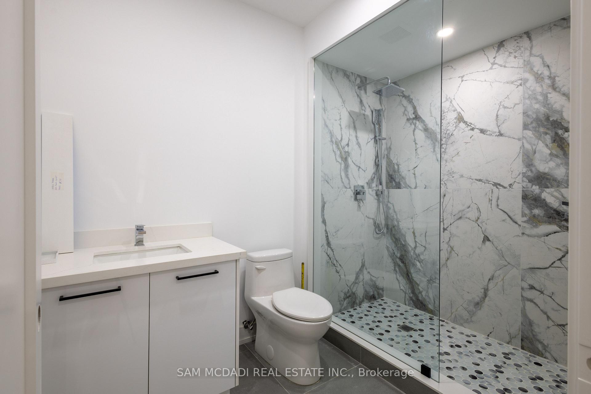 24 Twenty First Street