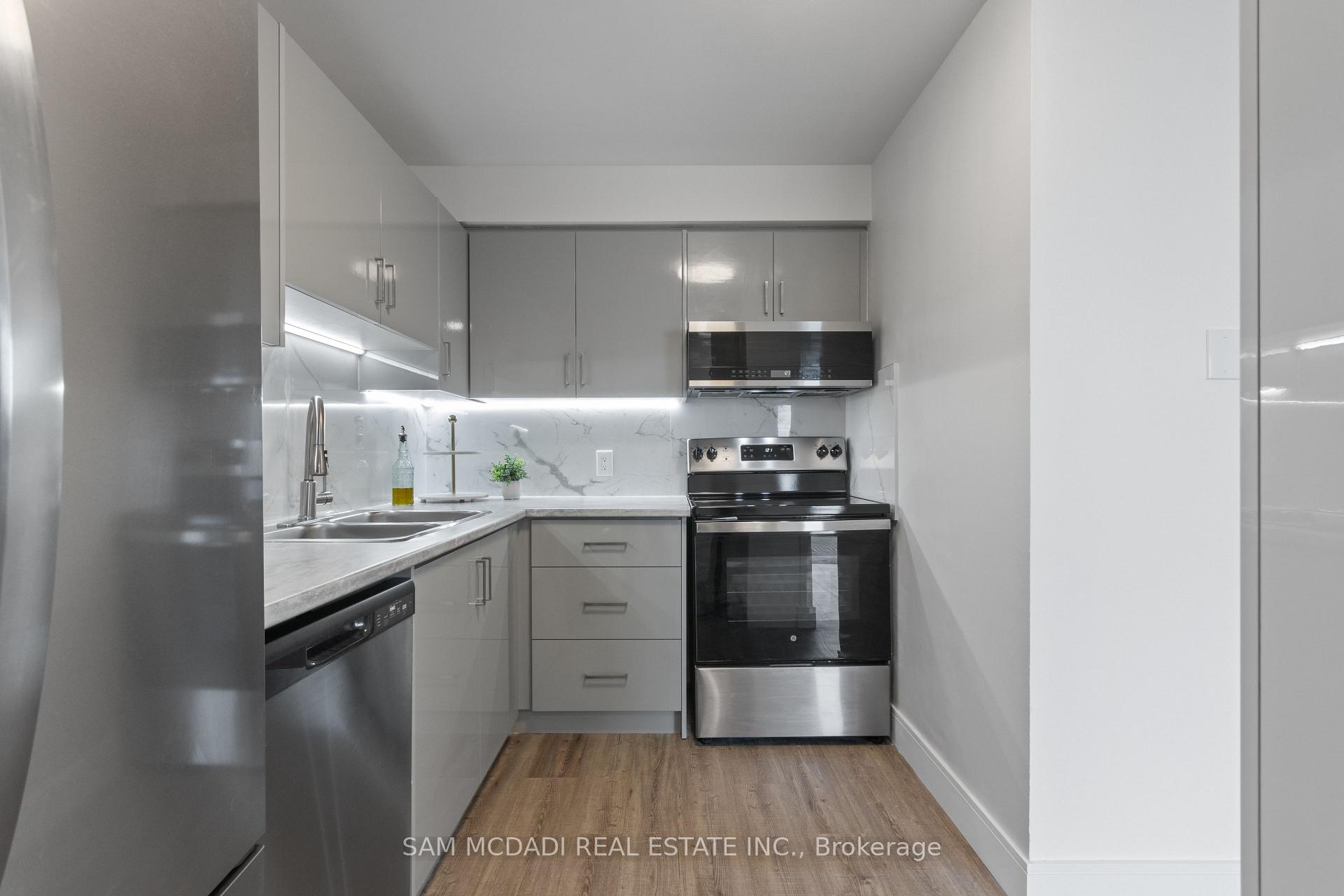 35 Trailwood Drive 1111