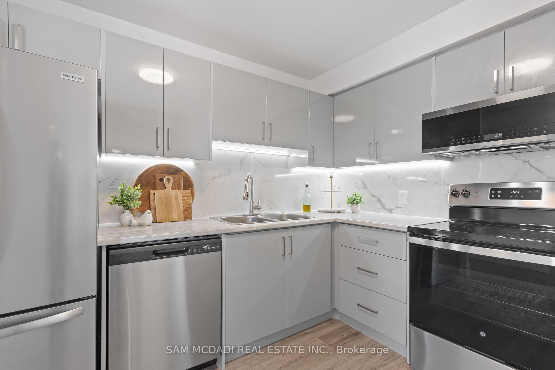 35 Trailwood Drive 1111