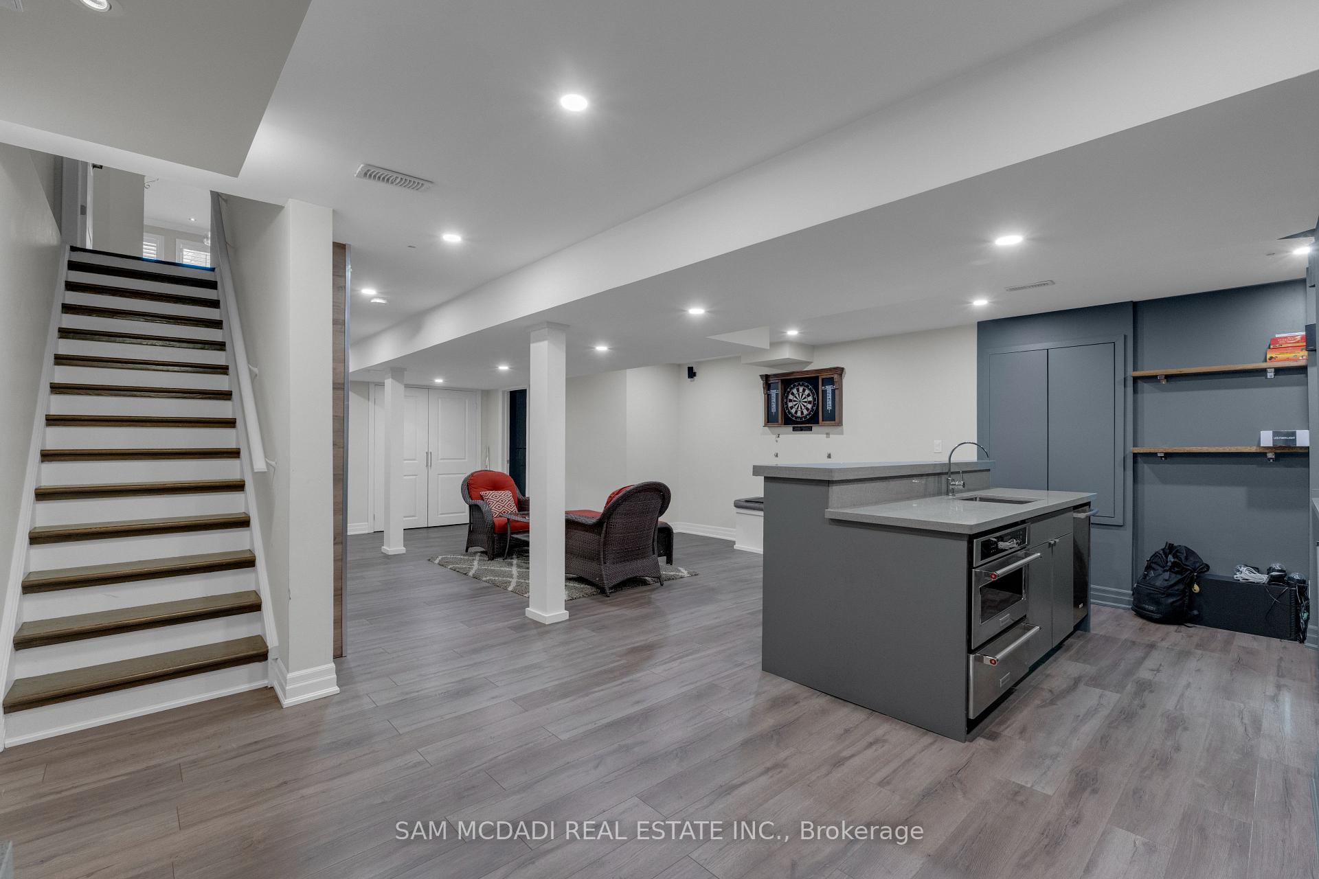 136 North Park Boulevard