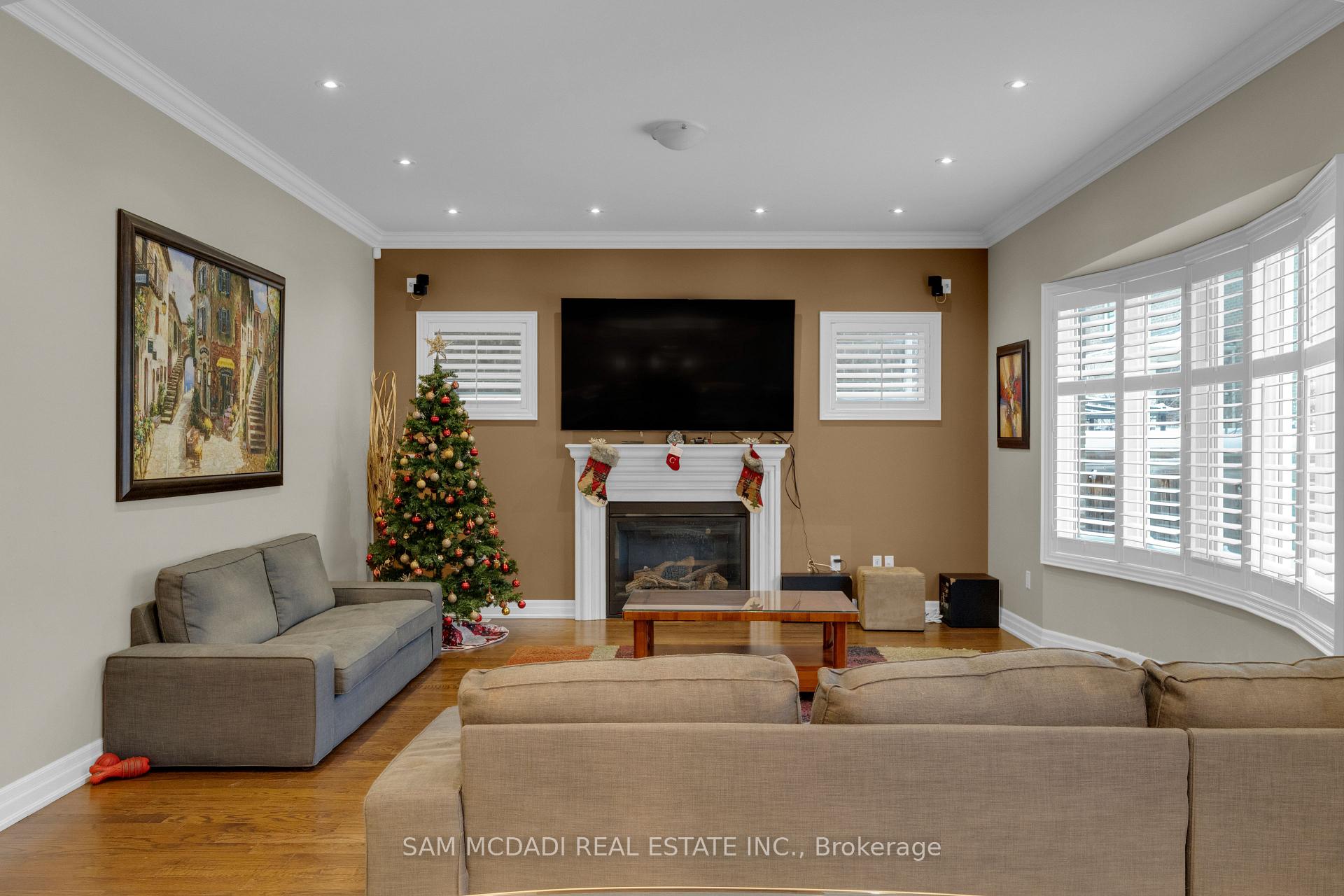 136 North Park Boulevard