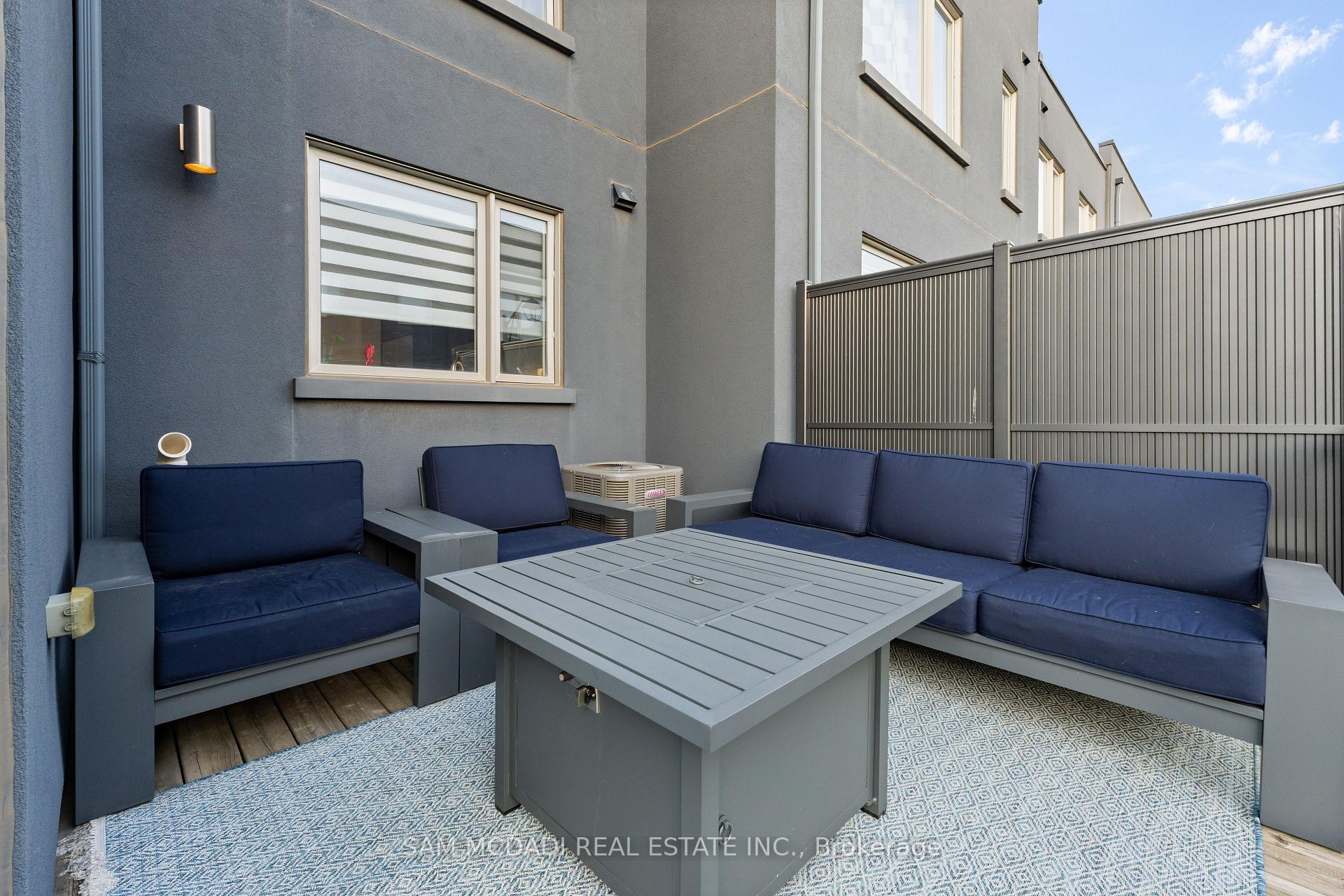 3006 Creekshore Common N/A 34