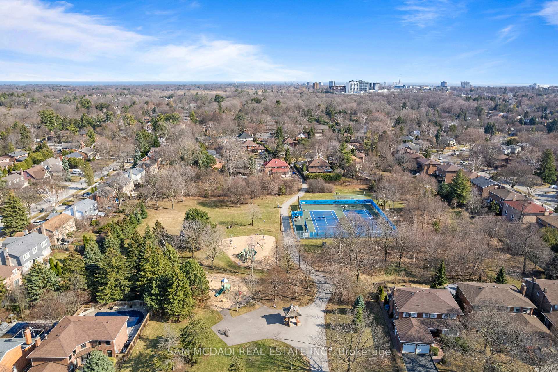 1653 Sherwood Forrest Circle