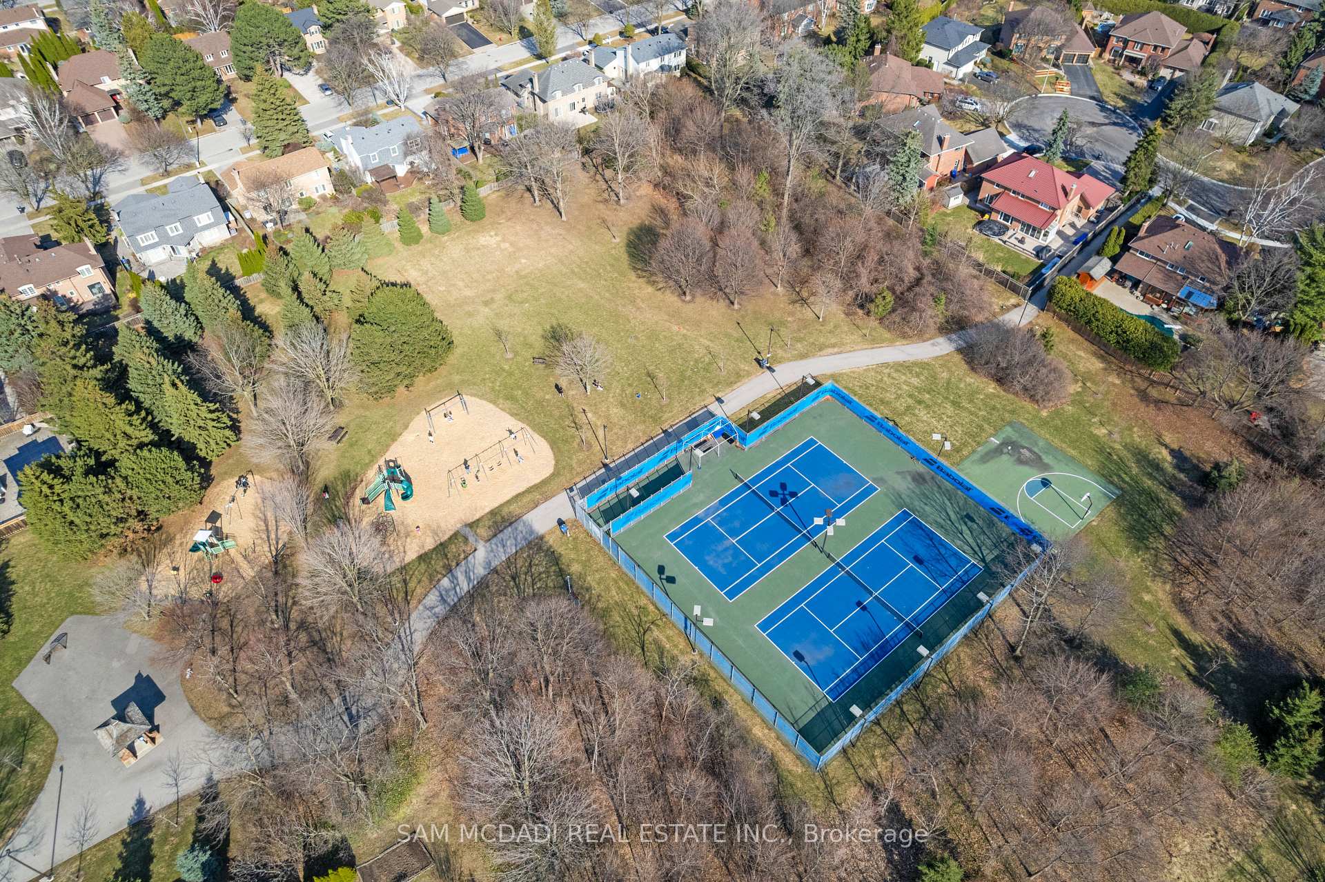 1653 Sherwood Forrest Circle