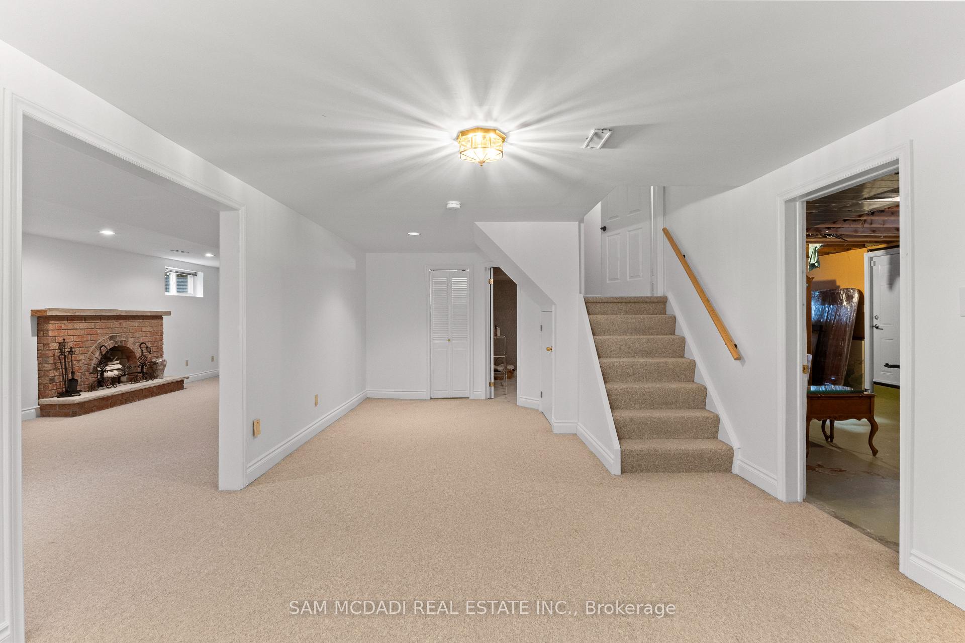 1653 Sherwood Forrest Circle