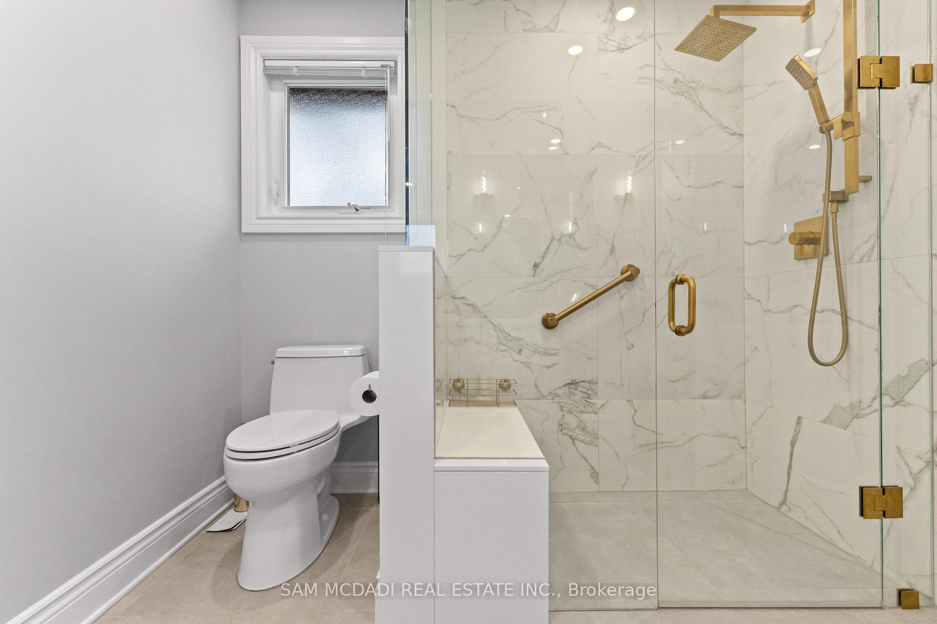 1653 Sherwood Forrest Circle