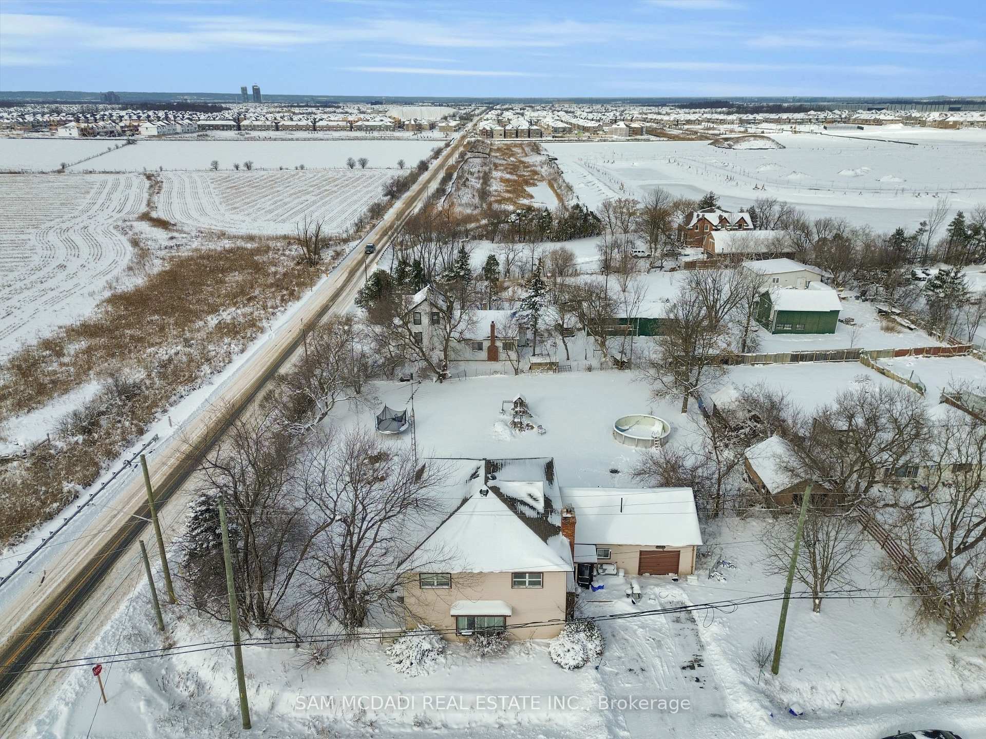 10025 Britannia Road