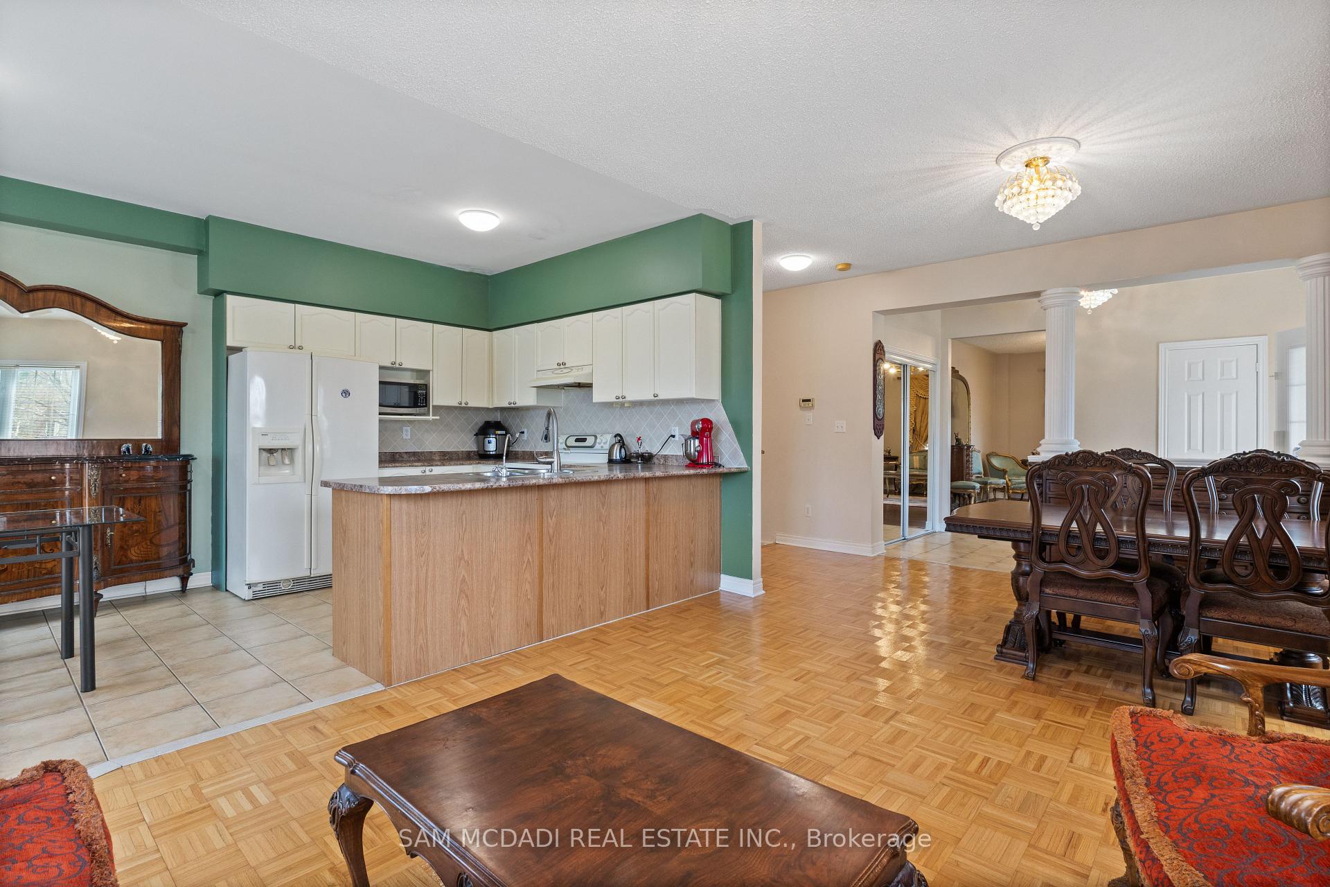 5625 Passion Flower Boulevard