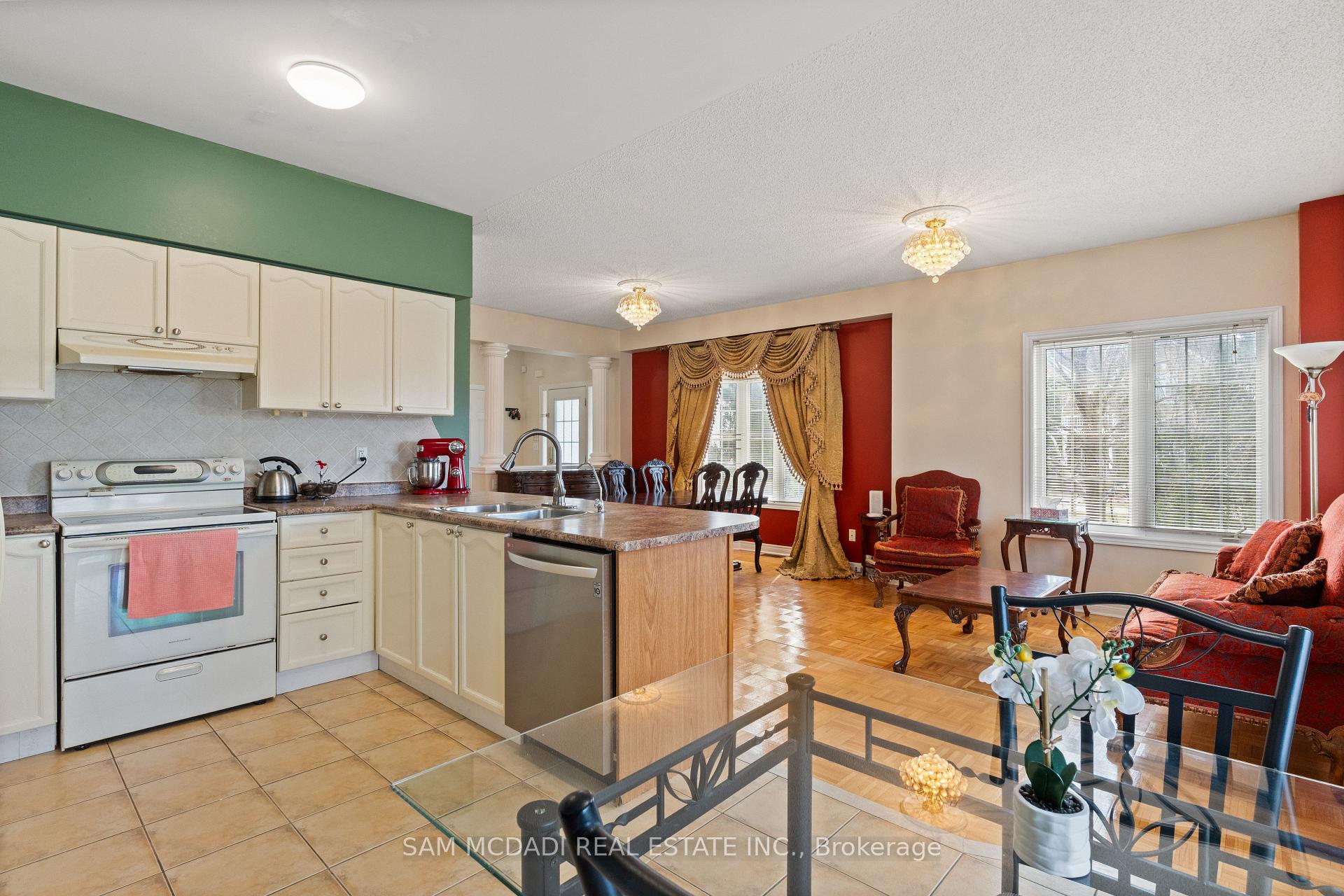 5625 Passion Flower Boulevard