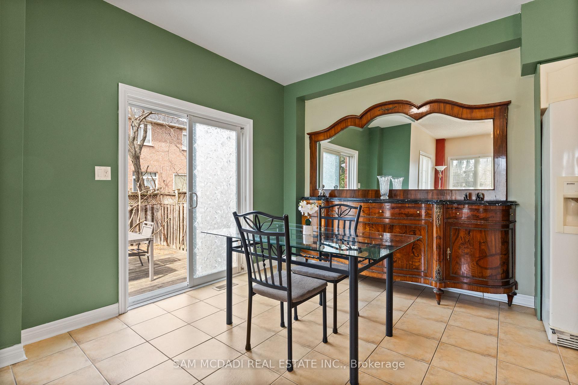 5625 Passion Flower Boulevard