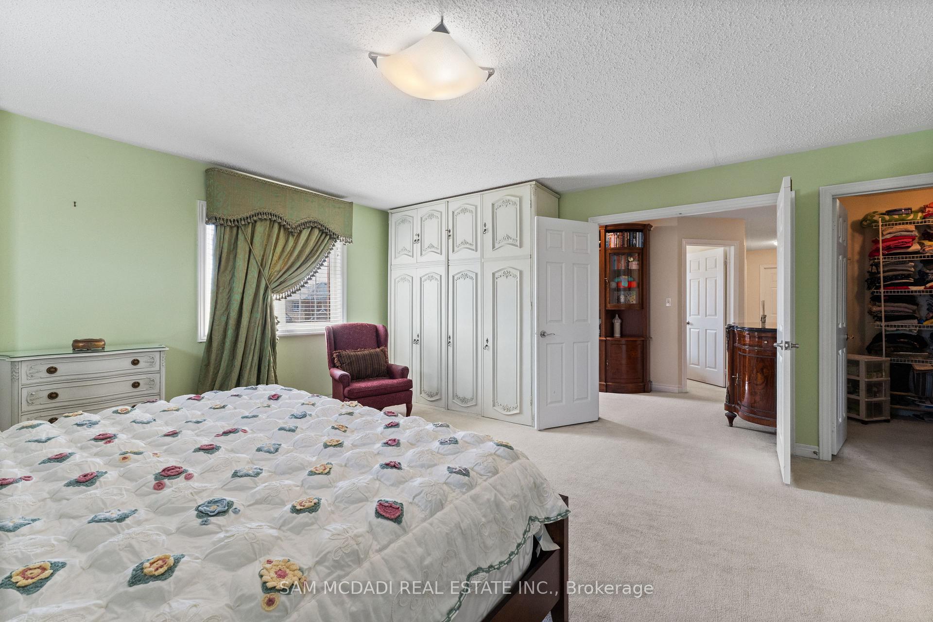 5625 Passion Flower Boulevard