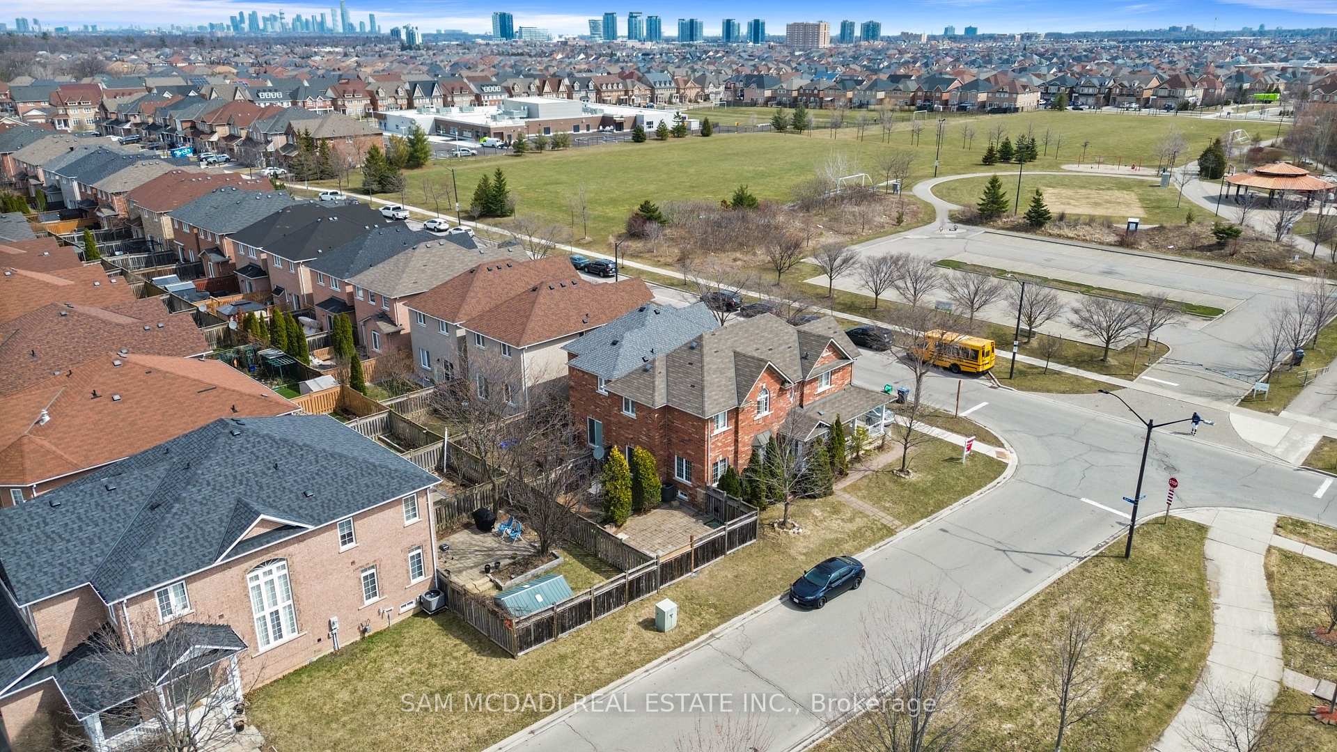 5625 Passion Flower Boulevard