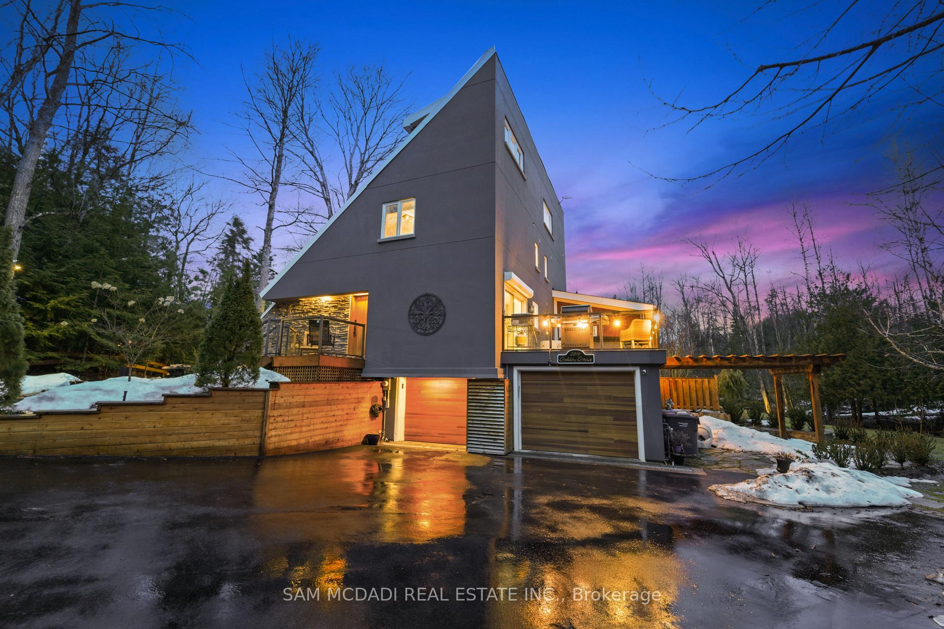 2814 Forks Of The Credit Road