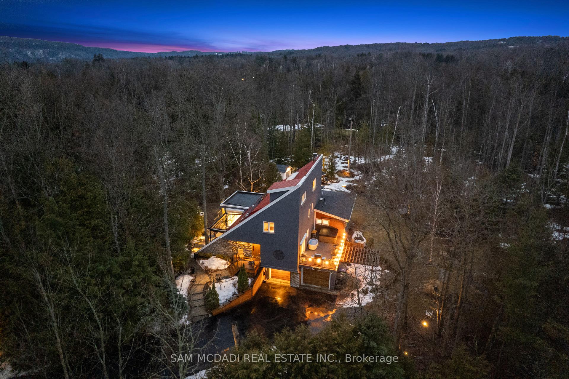 2814 Forks Of The Credit Road