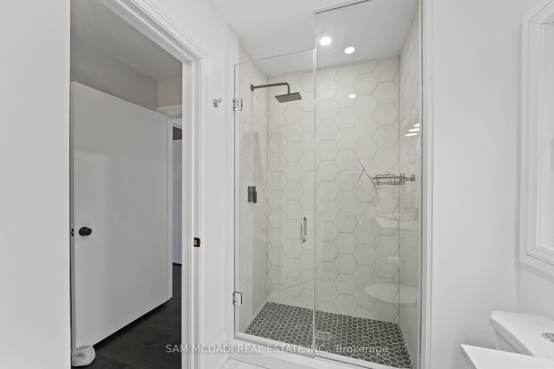 2814 Forks Of The Credit Road