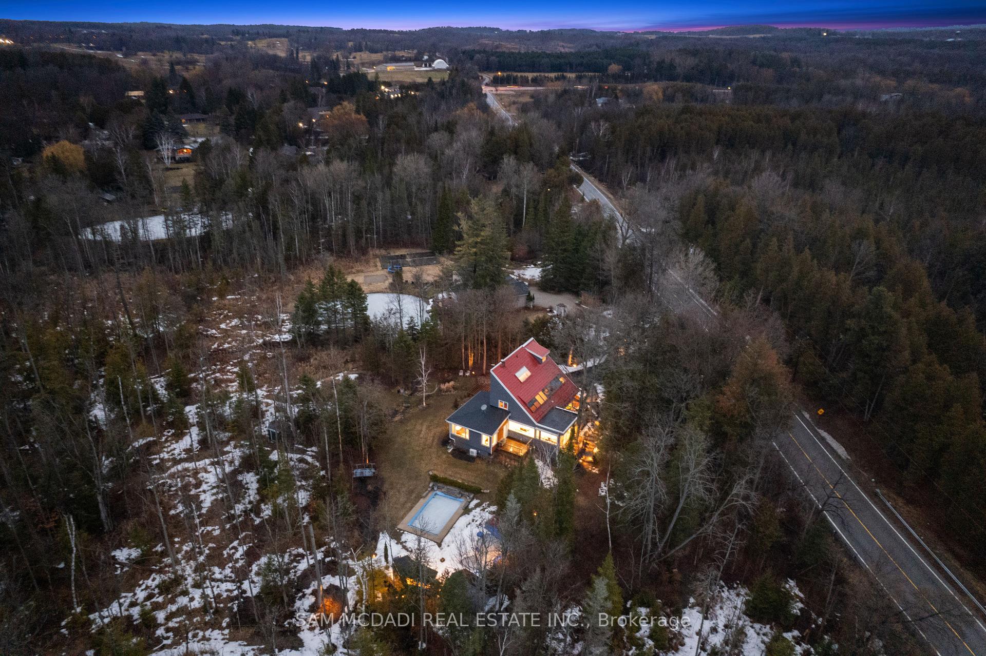 2814 Forks Of The Credit Road