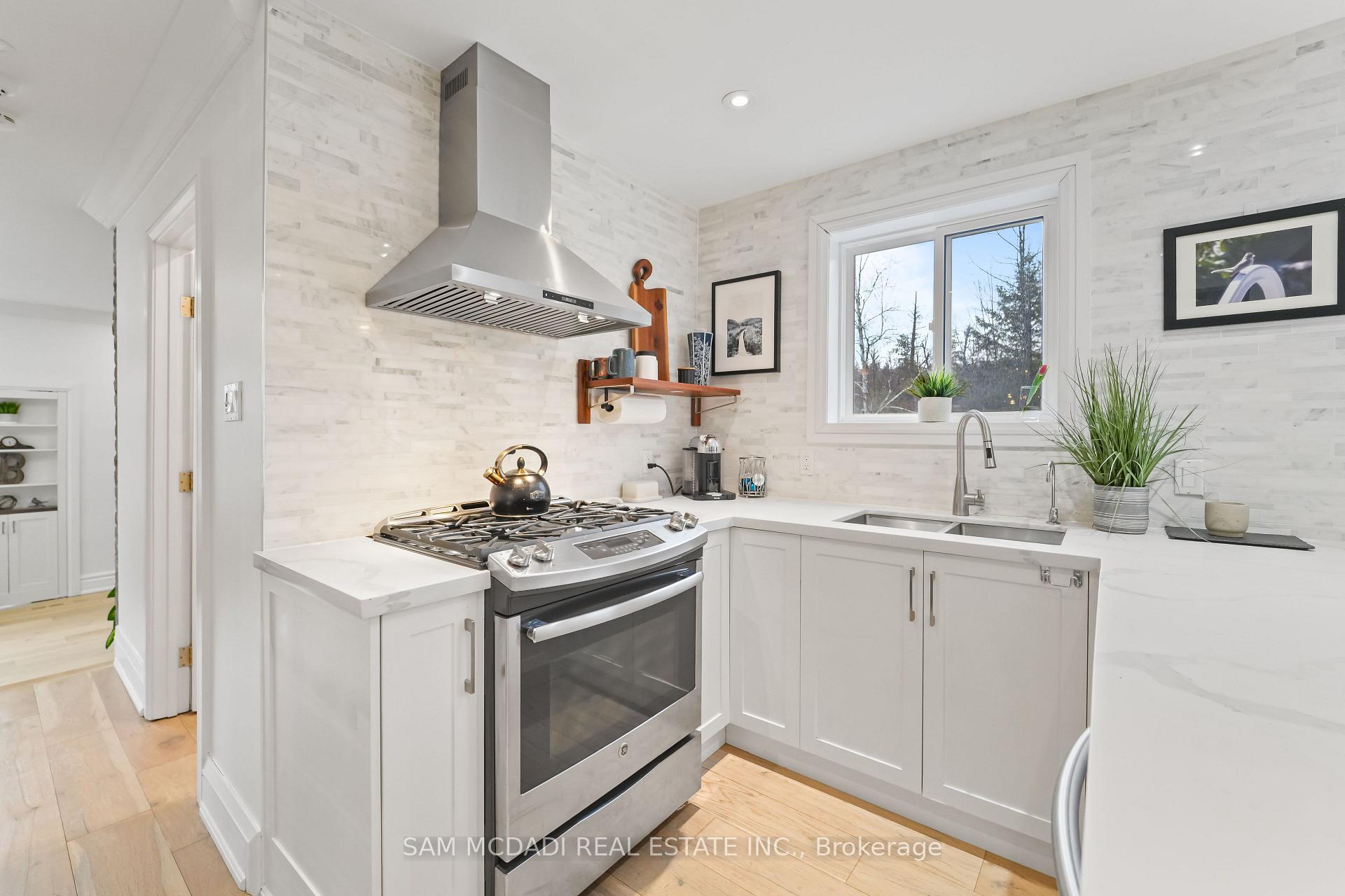 2814 Forks Of The Credit Road