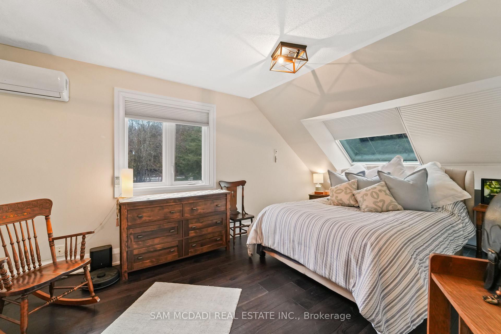 2814 Forks Of The Credit Road