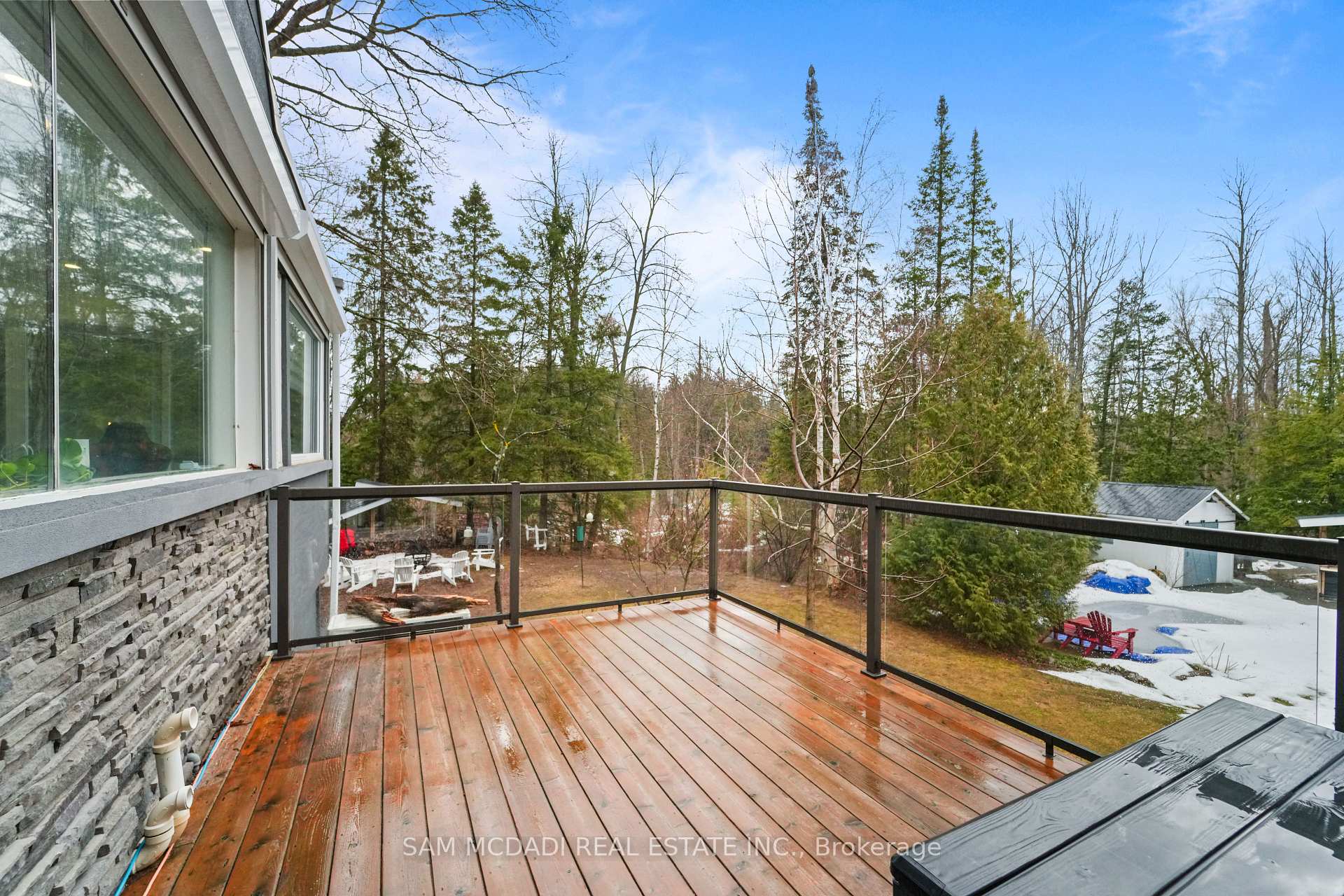 2814 Forks Of The Credit Road